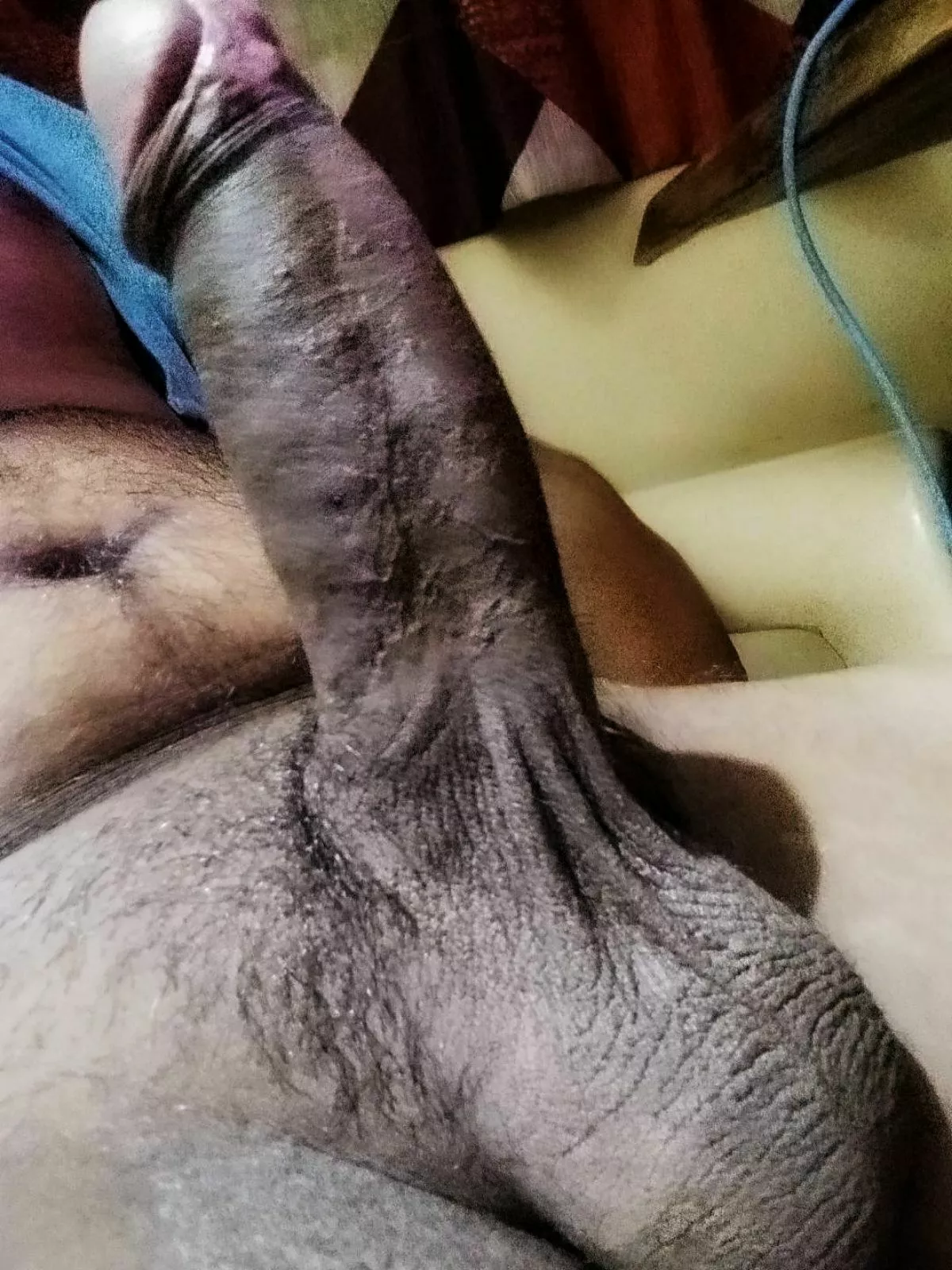 Craving sum holes for this thick mushroom BBC. Showing off this Fat black cock on kik, worship and make me spurt thick loads now. Kik ; baddd69