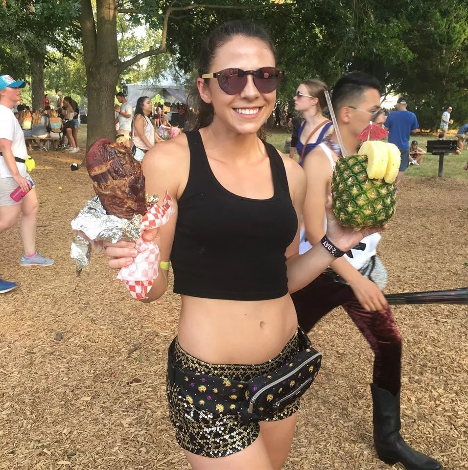 Croptop at a Fair