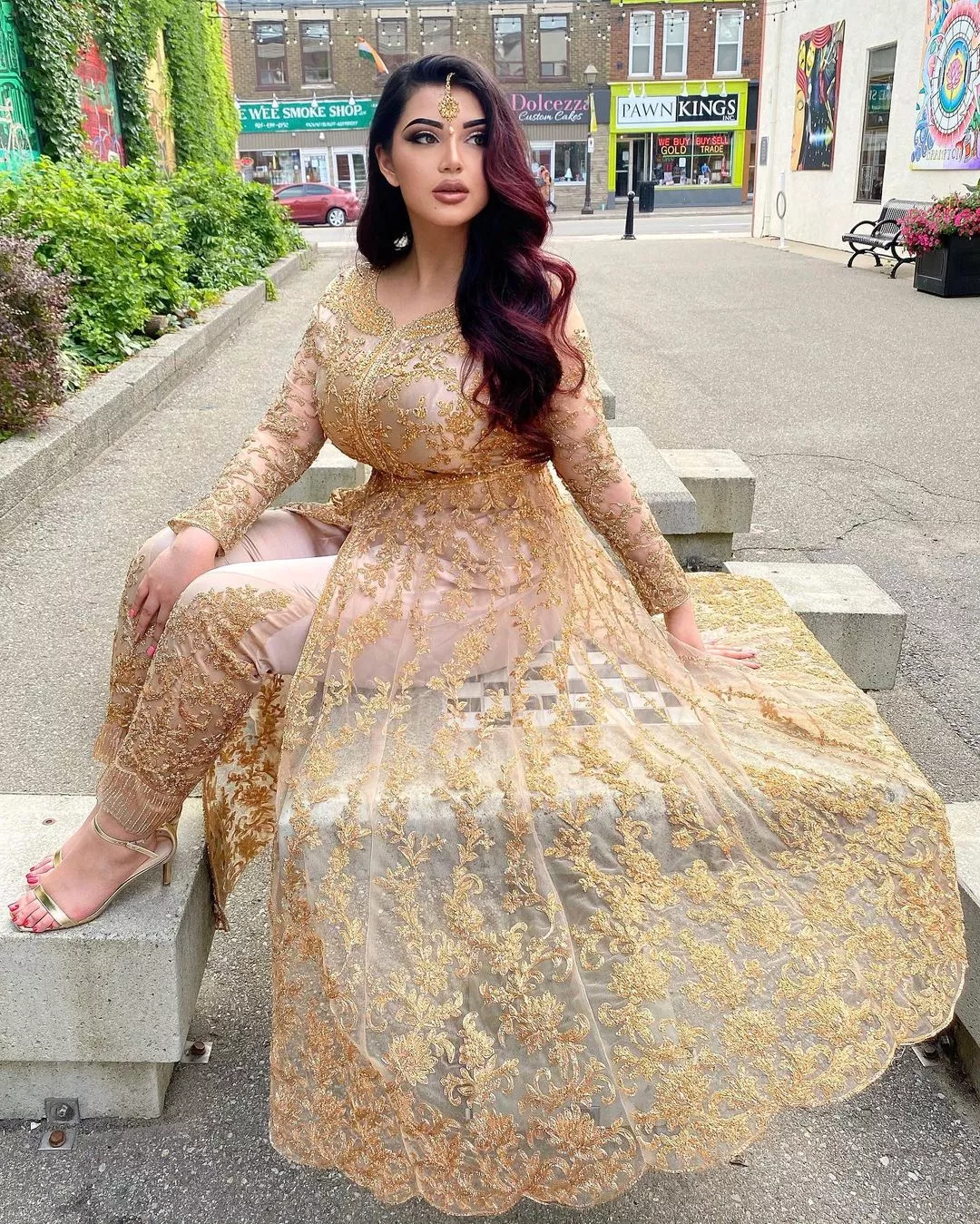 Curvy Canadian Indian Beauty in Ethnic Dress