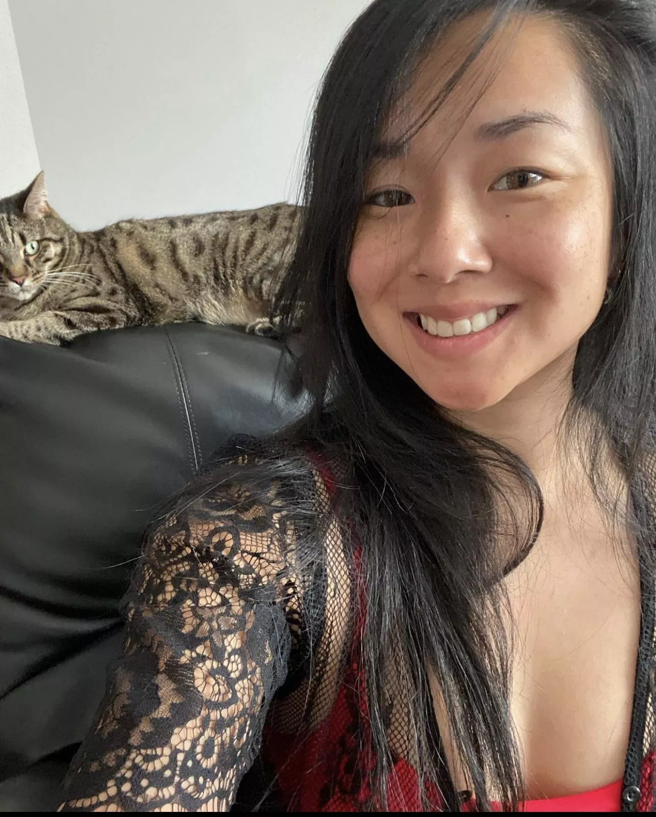 Cute Asian and her pussy (cat)