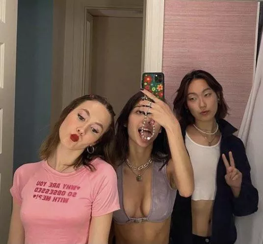 Cute Girls Take a Selfie