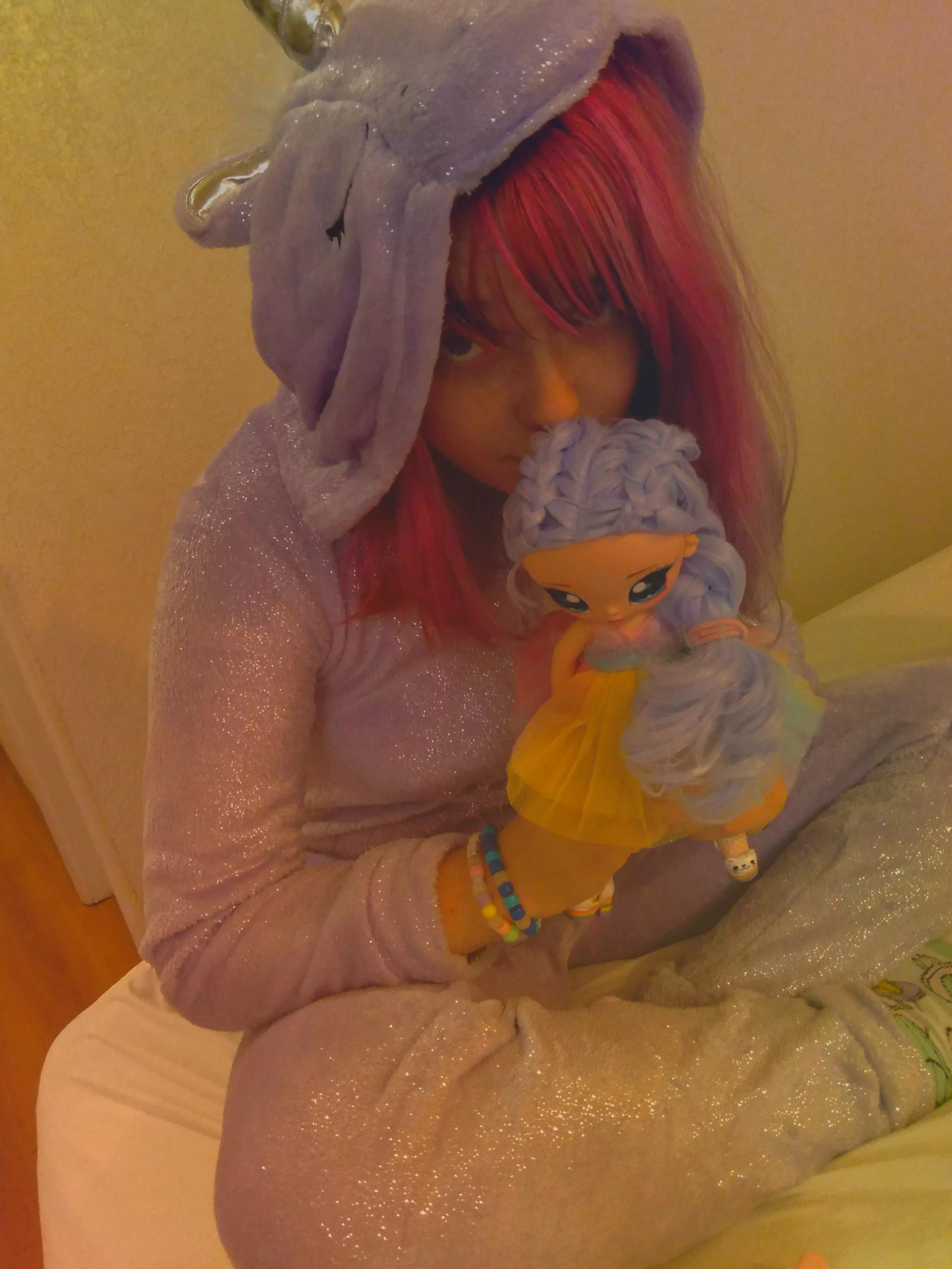 ðŸ’œðŸ’œ Daddy bought me bunch of toys and this unicorn onesie ðŸ’œðŸ’œ