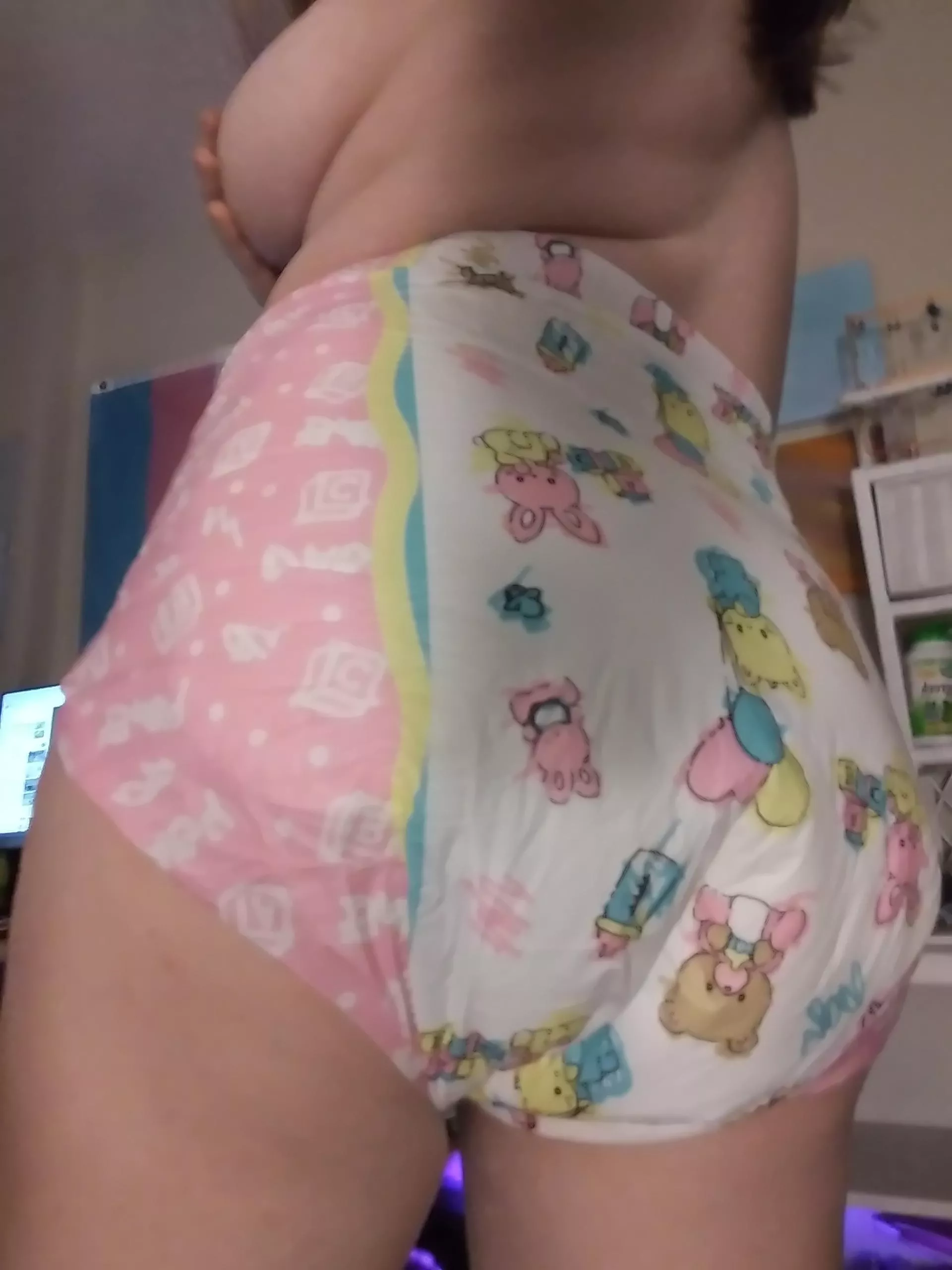 Daddy/Mommy-less little Recently going through some stress and I need a couple diaper days, would love some company if anyone would like to chat 🌼 Hope everyone is doing well and staying safe ❤