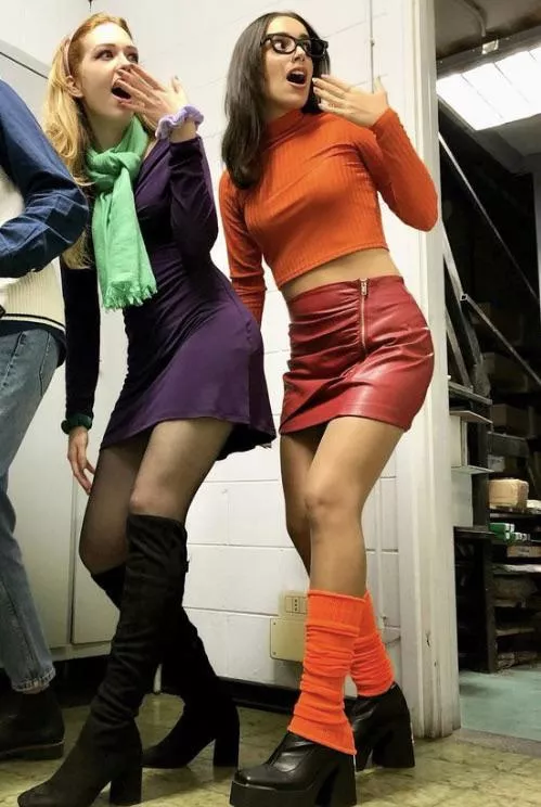 Daphne or Velma?