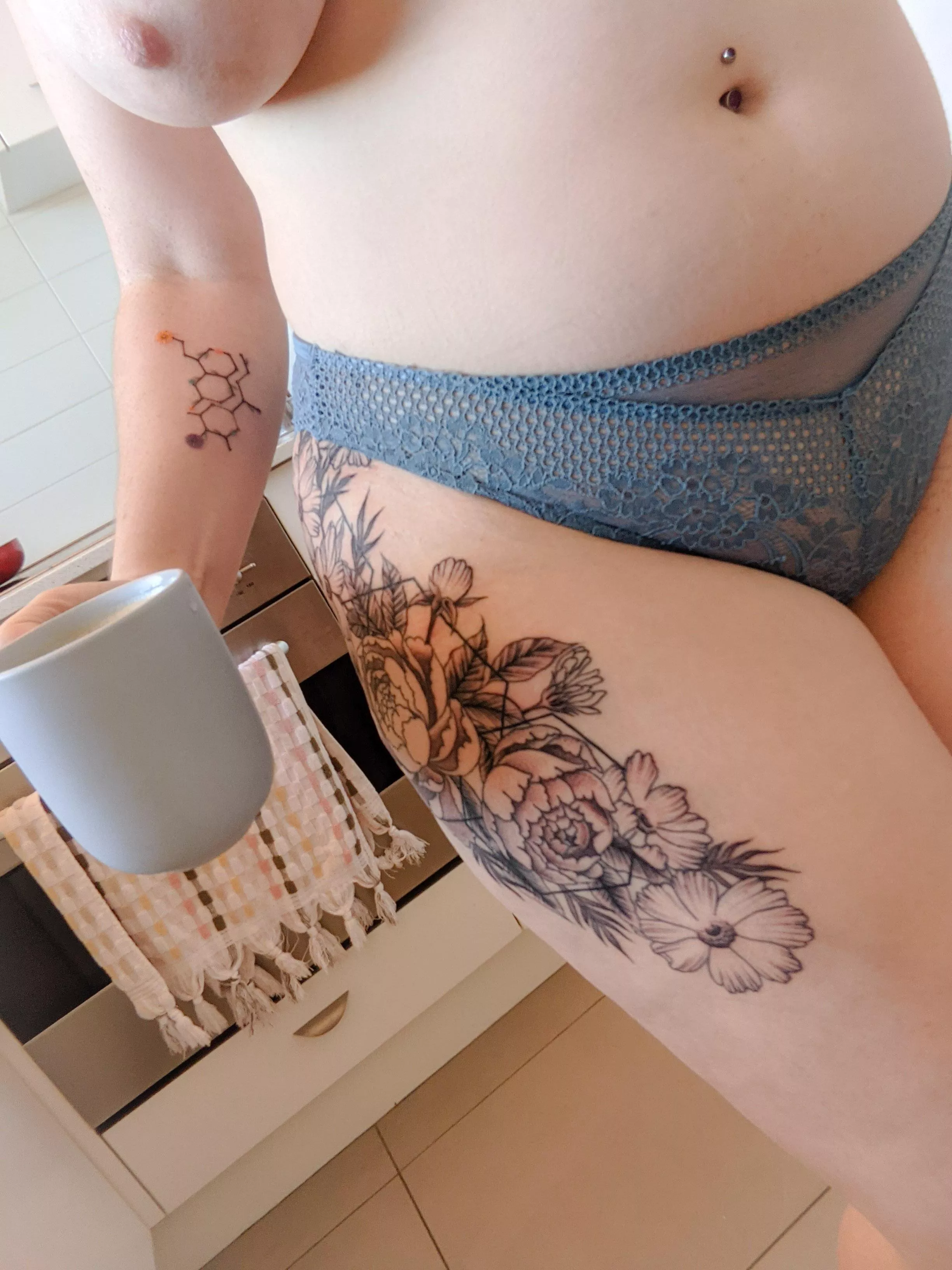 Did I go through awkward contortions to get both tatts and coffee in the pic? Yes. Is it absolutely worth it because I love them both so much? Heck yes! 🥰🥰