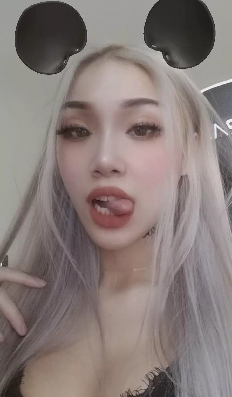 Dm if you want to cum tribute this ahegao sluts tongue kik: r4peeeeee