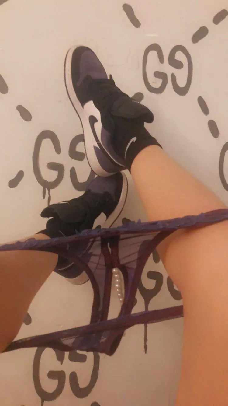 Do my panties match my sneakers