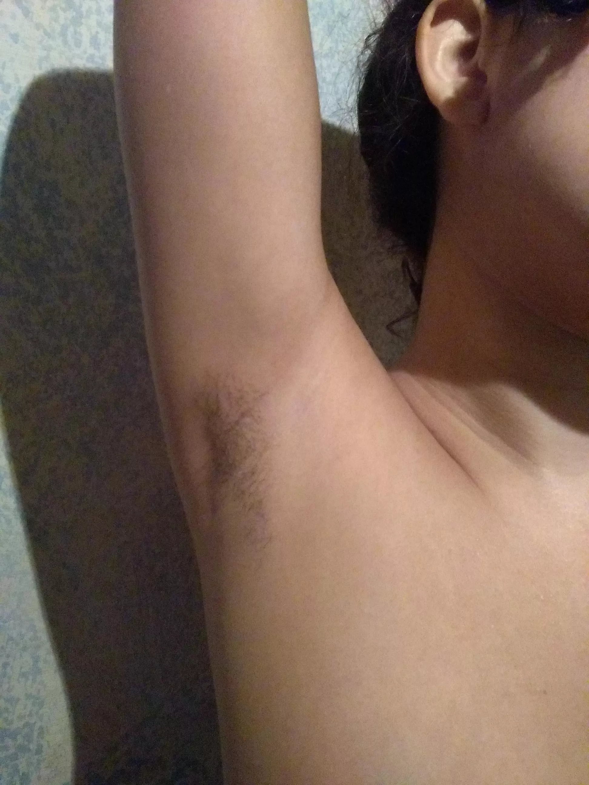 Do you have an advice to this girl who's a bit insecure about body hair? ðŸ‘€