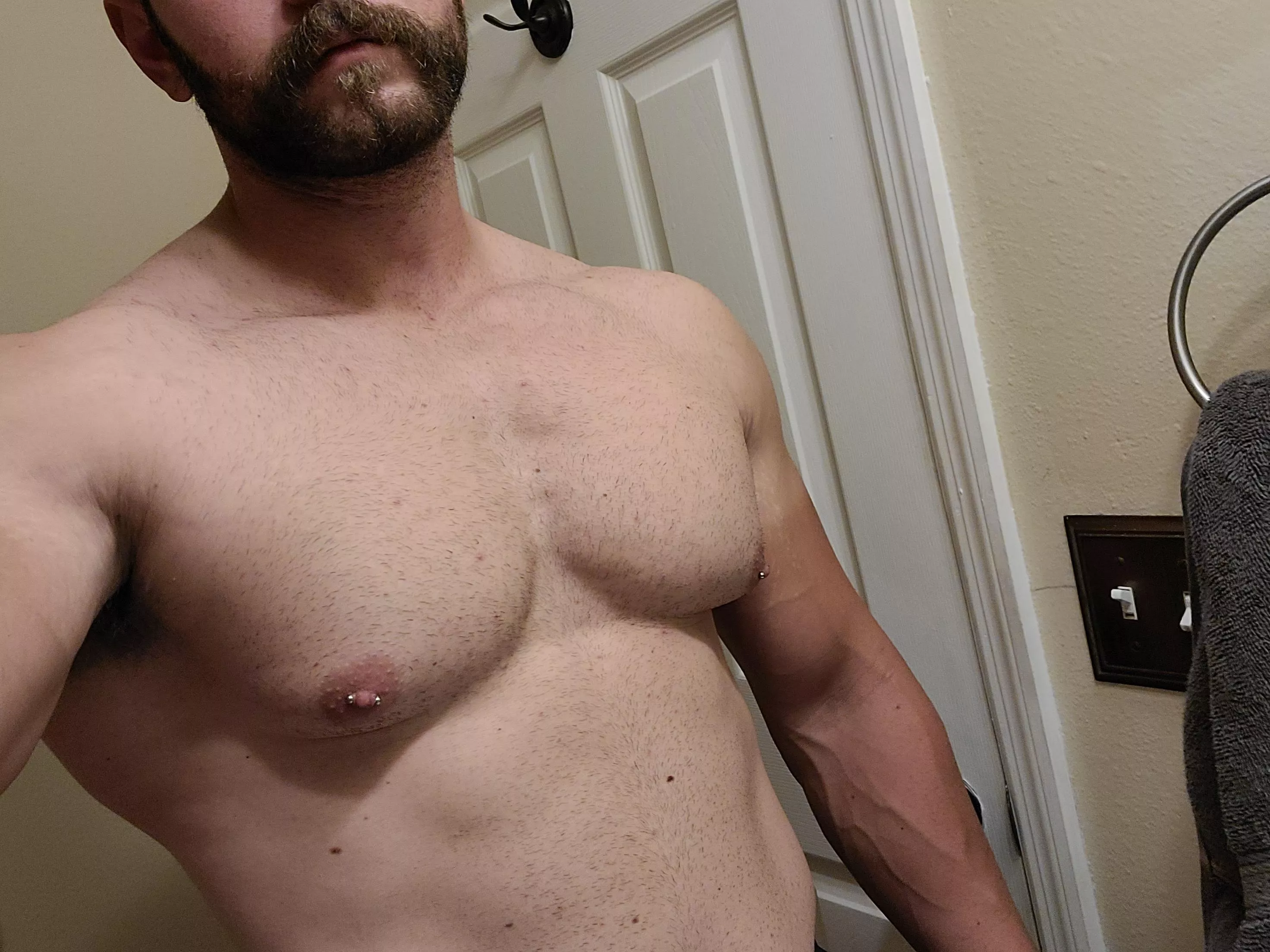 Do you like big chest, veins and beards?