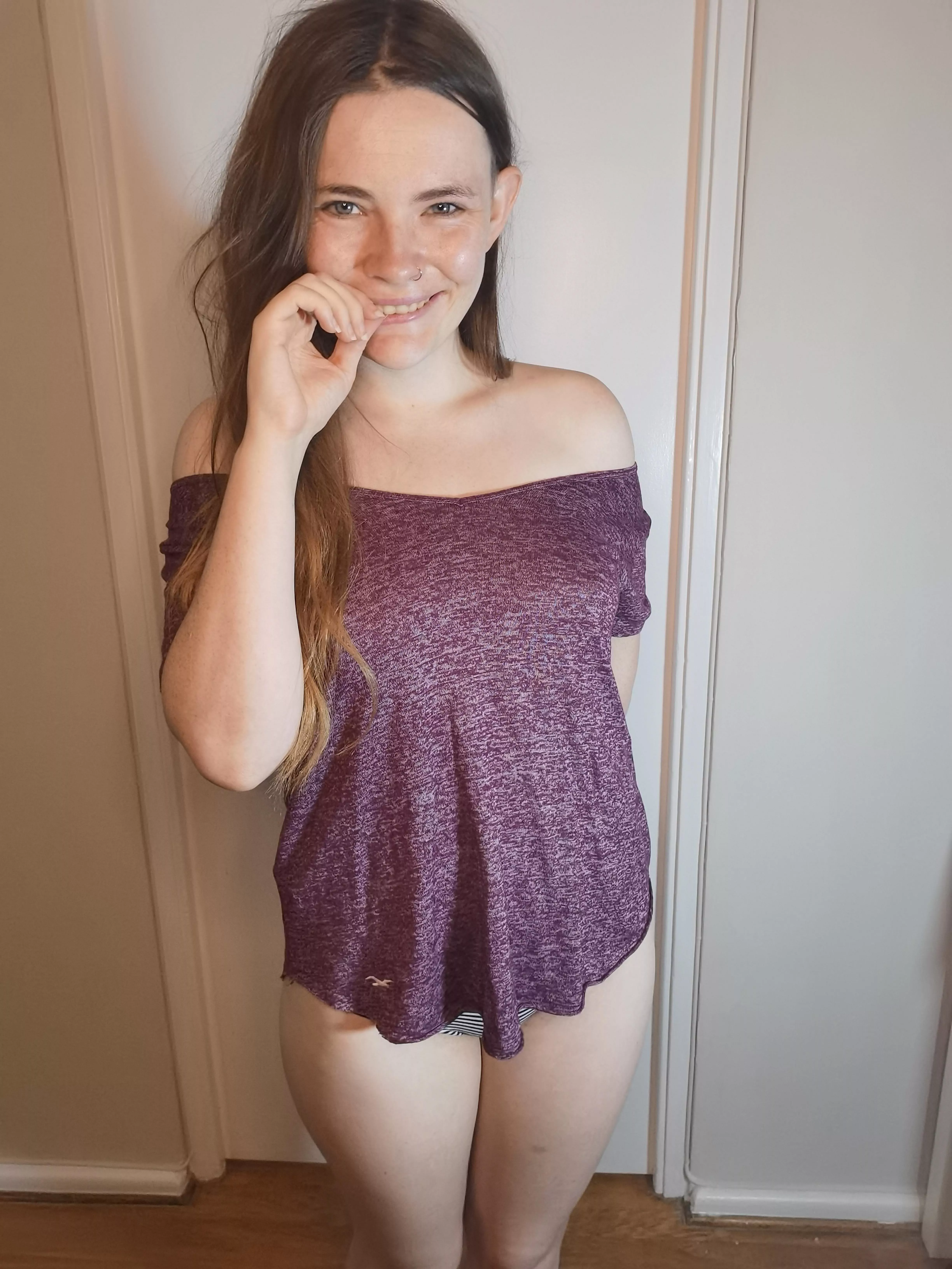 Do you like cute gamer girls? If so... Hi! 🥰 [F]