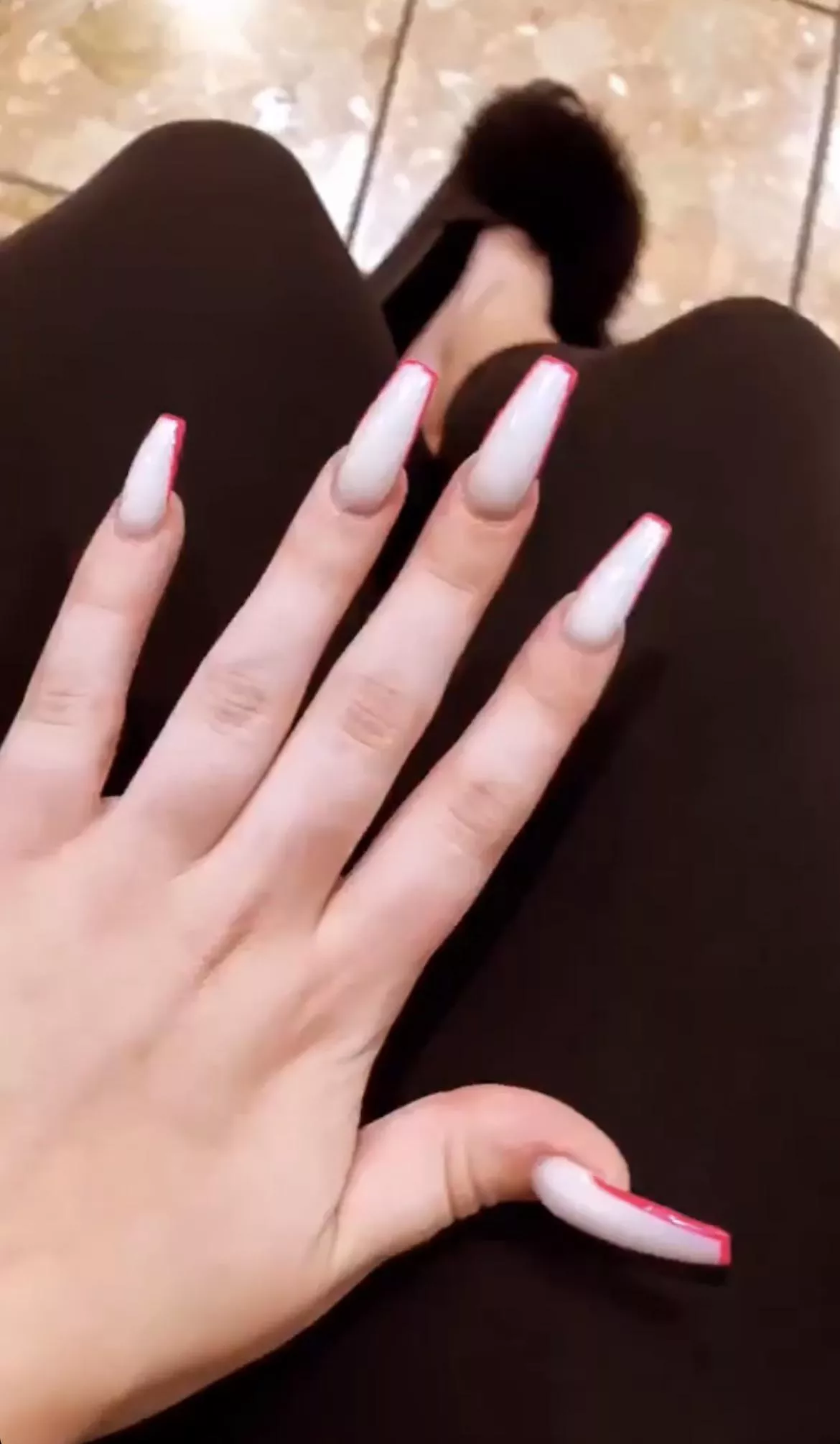 Do you like long nails ?