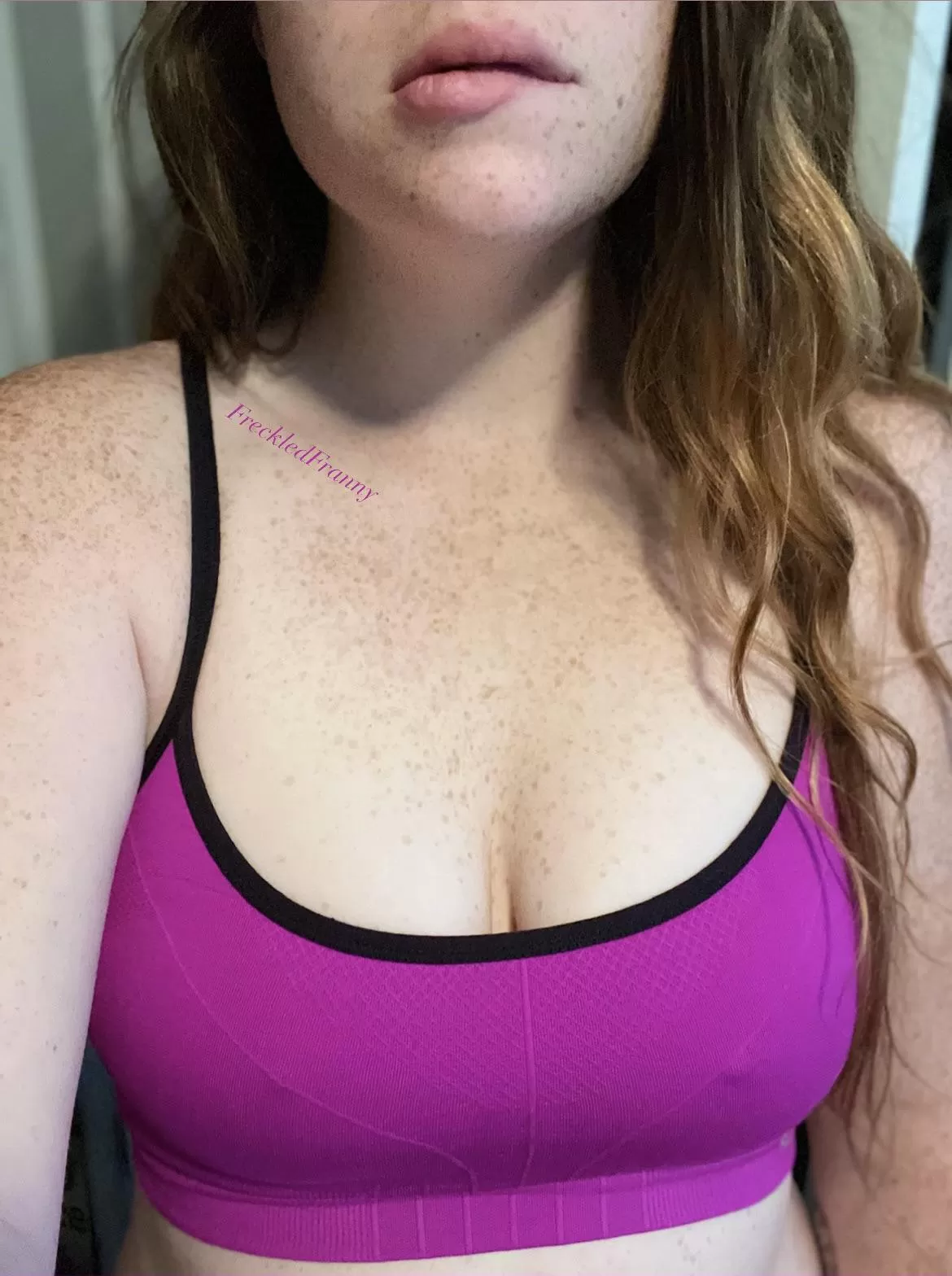 Do you like my favorite sports bra?