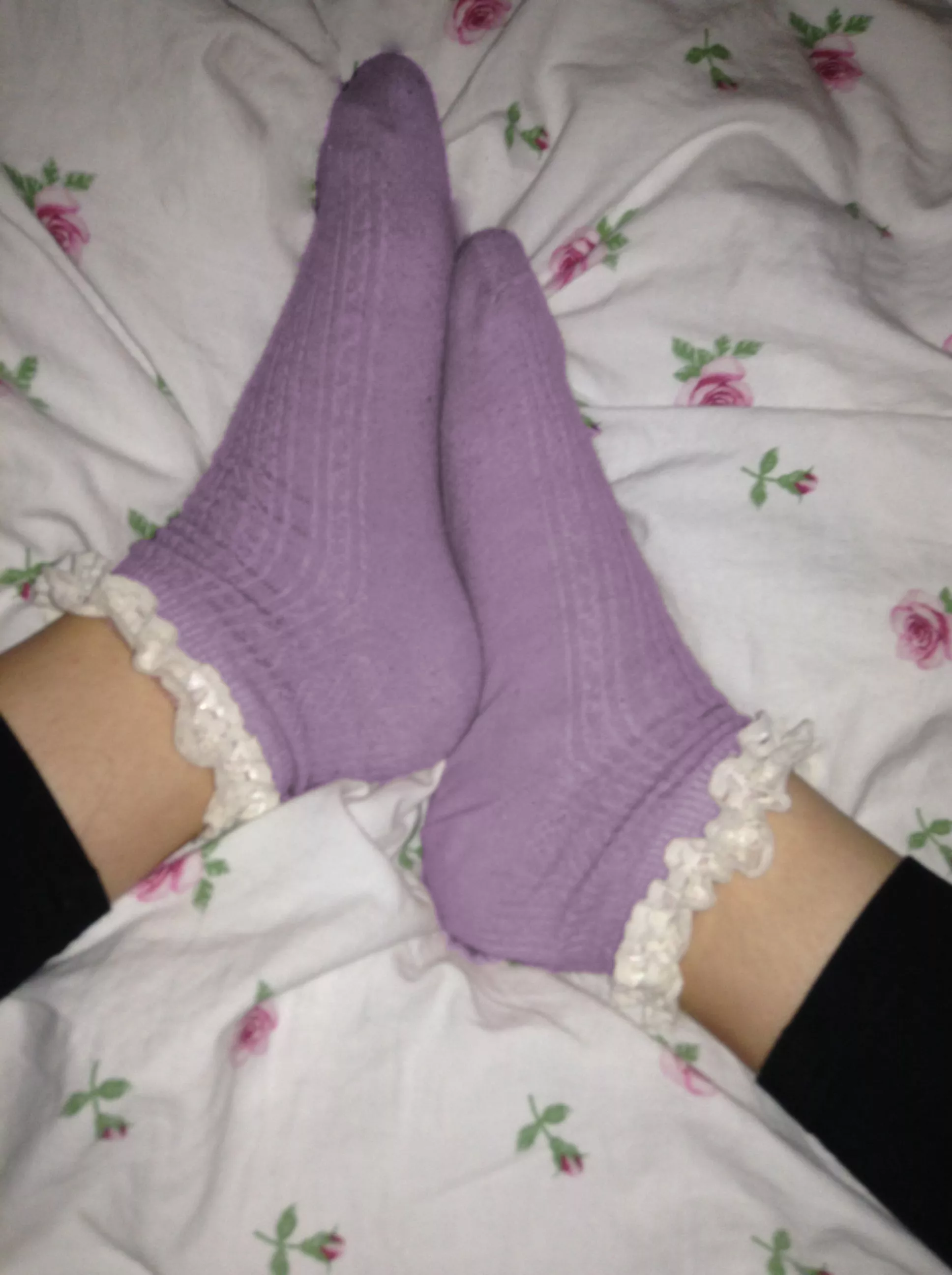 Do you like my fringe socks? :)