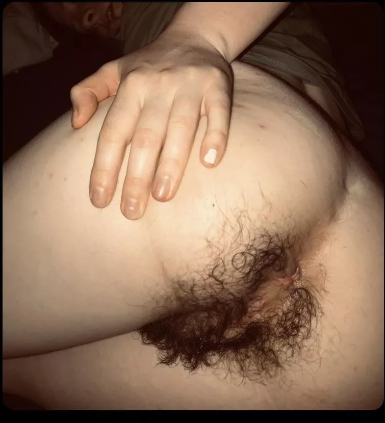 Do you like my hairy ass?