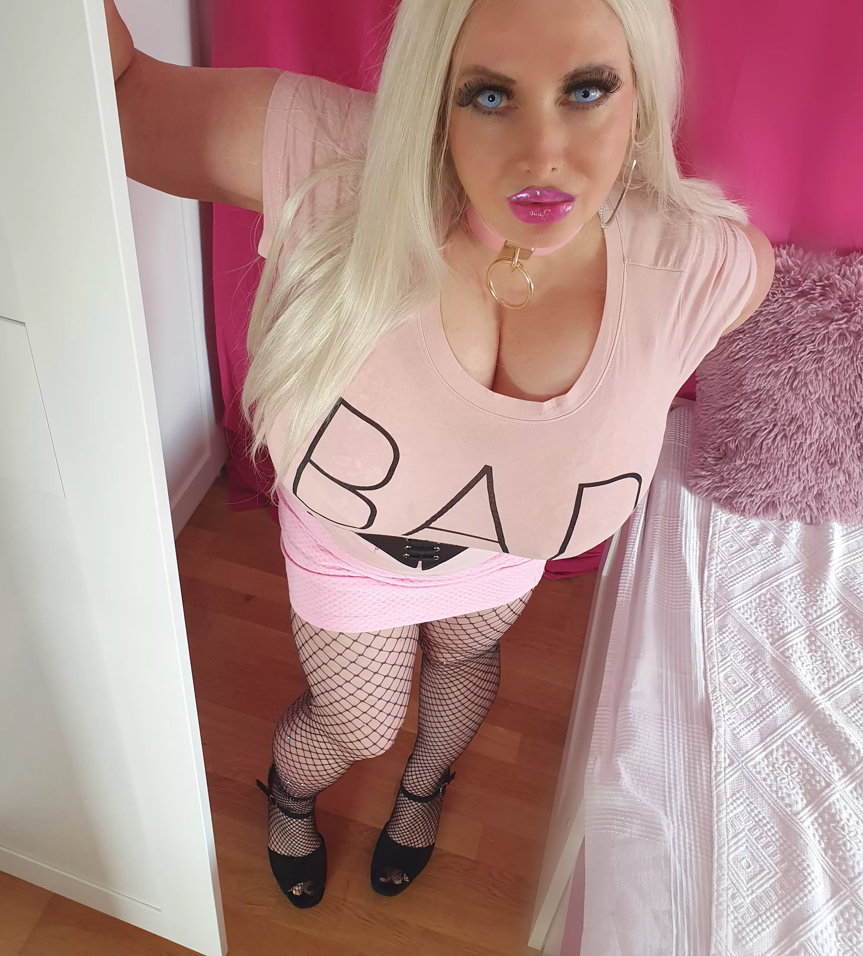 Do you like my new outfit?ðŸ’—