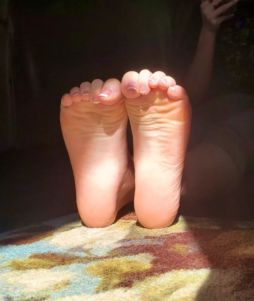 Do you like scrunched soles? ðŸ¥µ