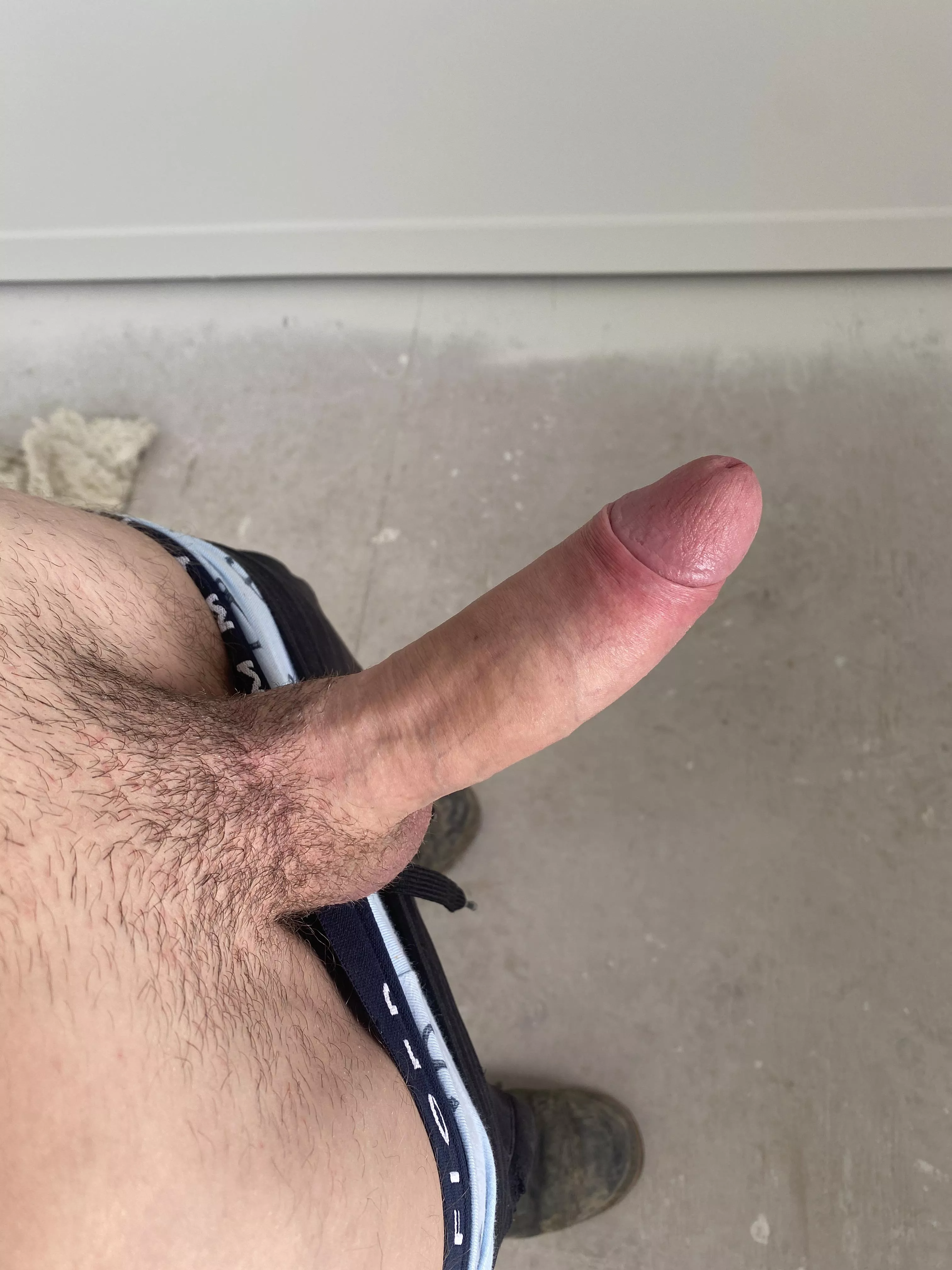 Do you like the color of my dick?🤔