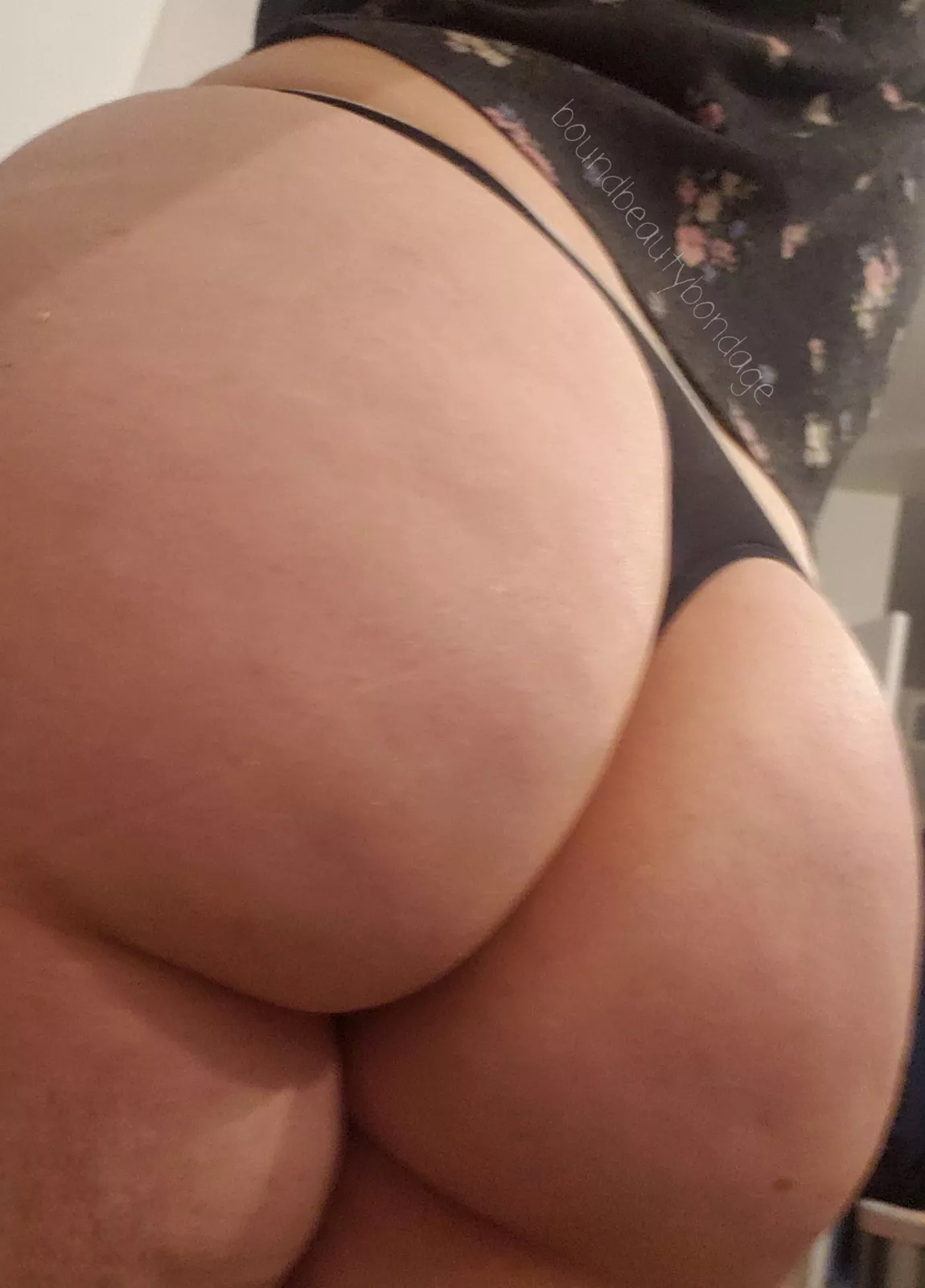 Do you like thick girls?