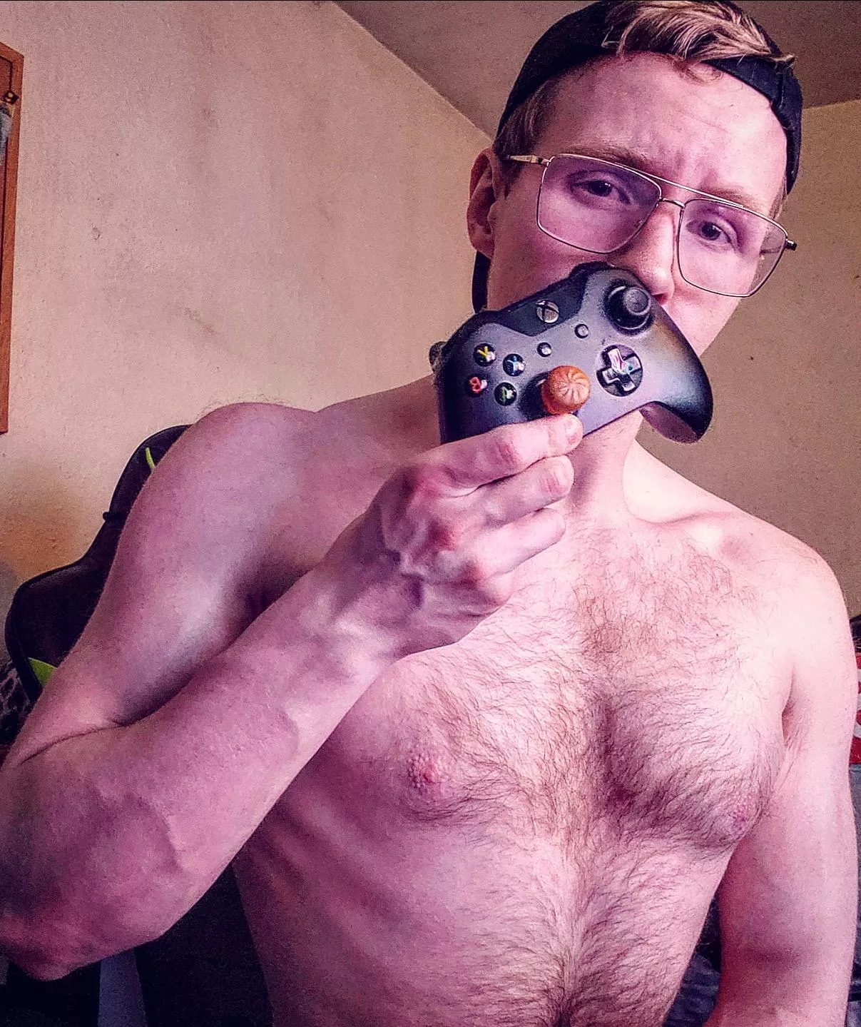 Do you want a gaymer FWB ?ðŸ˜ˆðŸŽ®