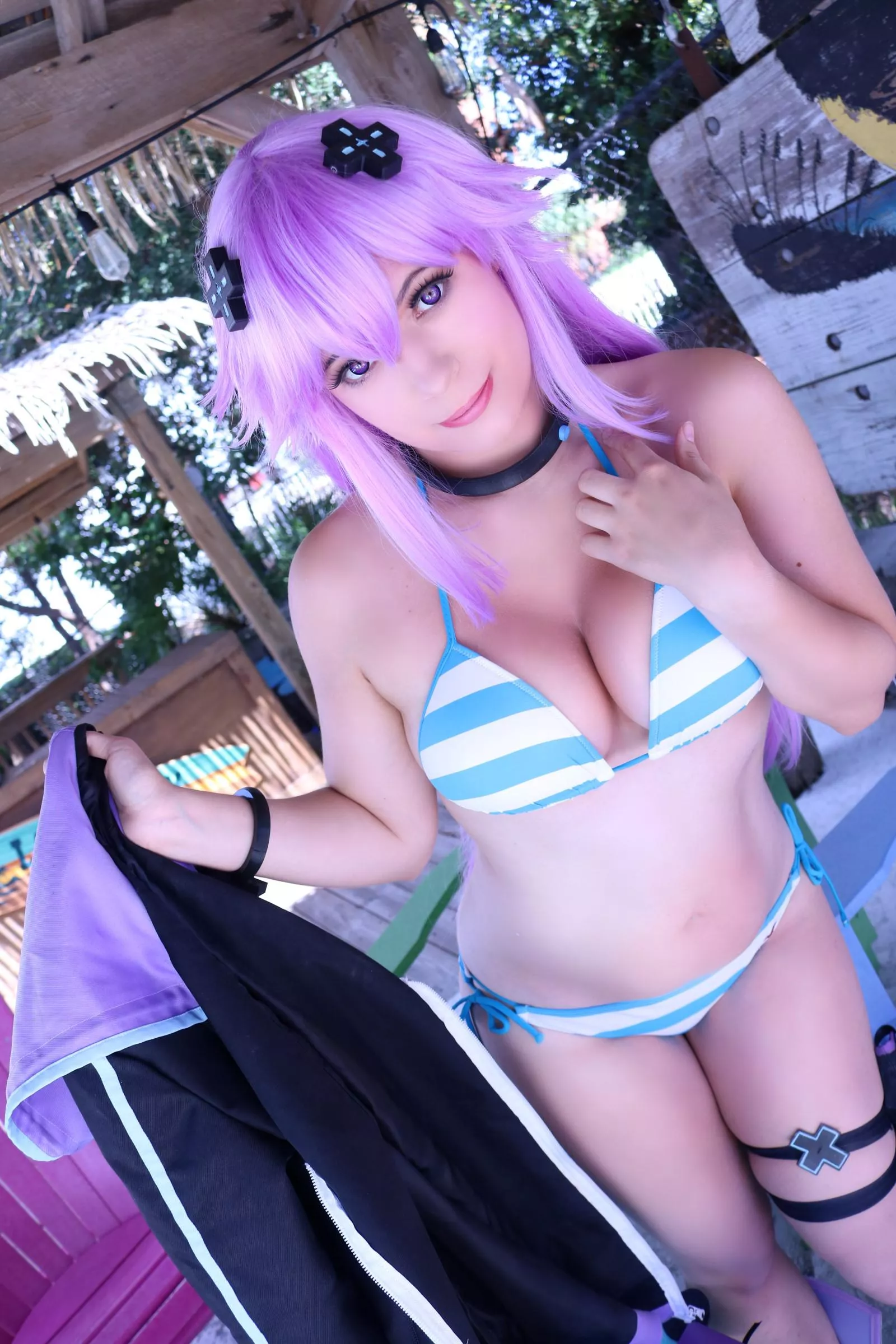 Do you want to go on a vacation with Neptune? (By Lysande)