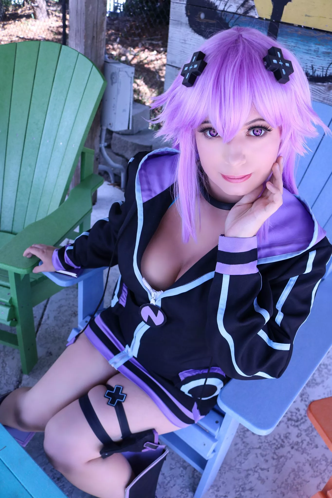 Do you want to hang out with Neptune? (By Lysande)