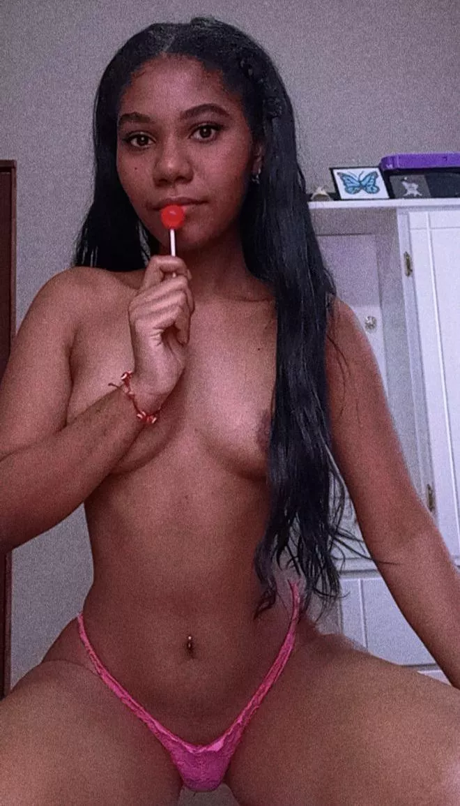 Do you want to see me play with my lollipop?