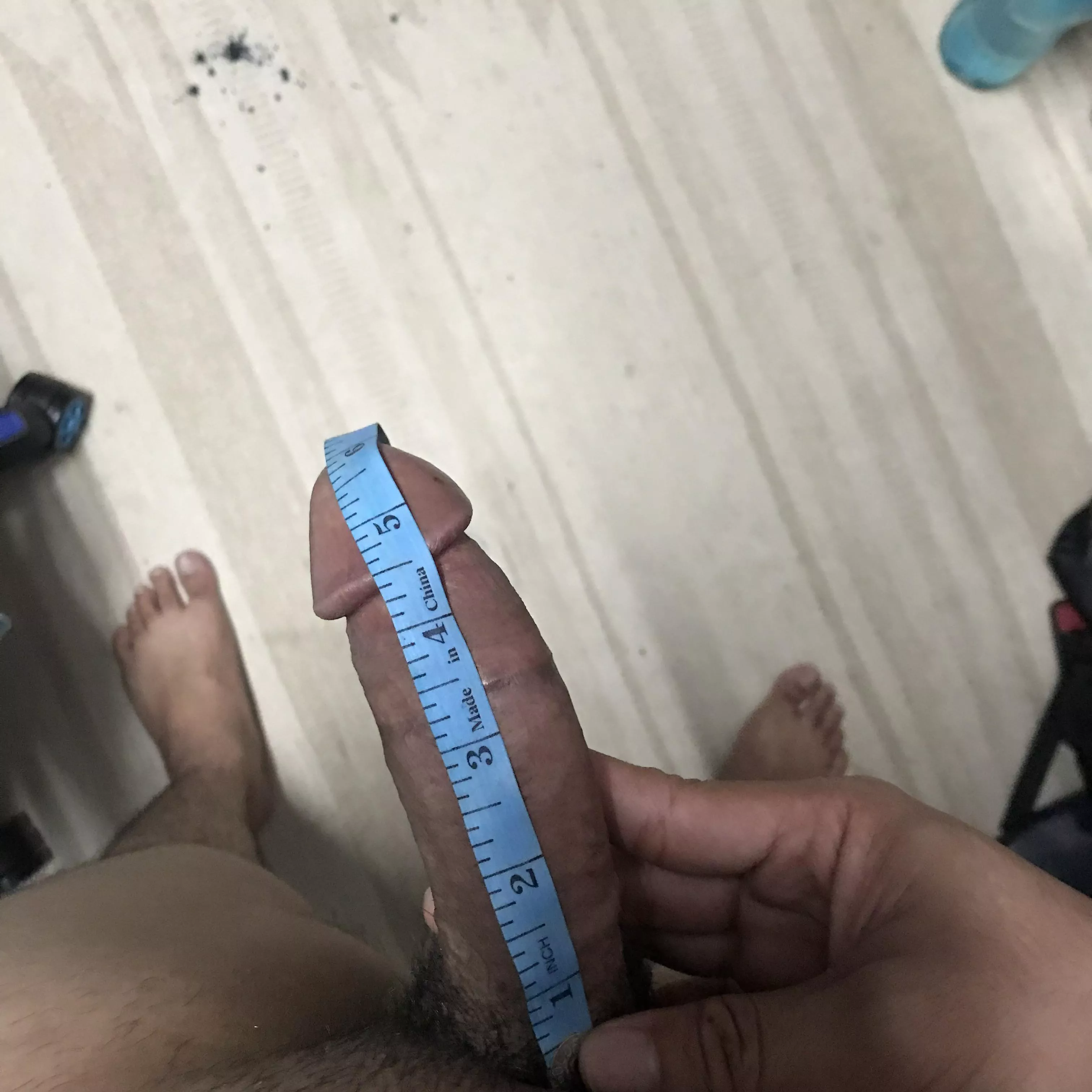 Does my size is considered small? Btw, Iâ€™m from southeast asian.