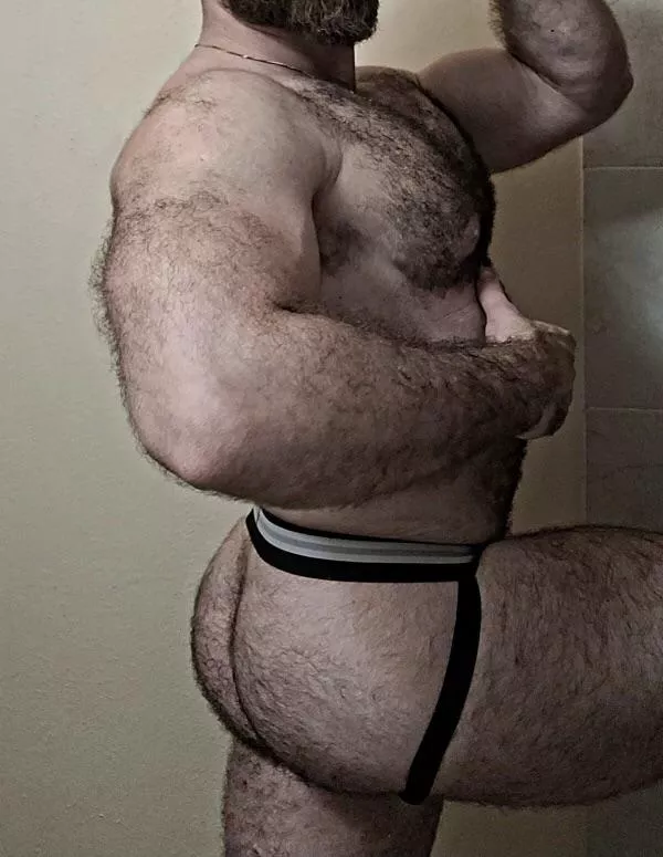 Does this jock make my ass look big?