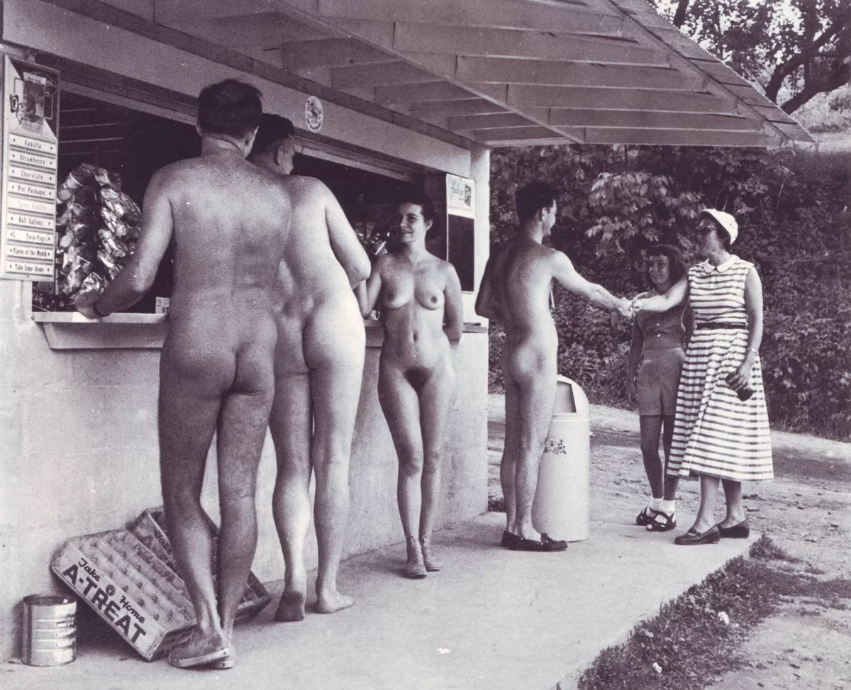 Does your nudist resort/camping organize an open house day for newcomers?