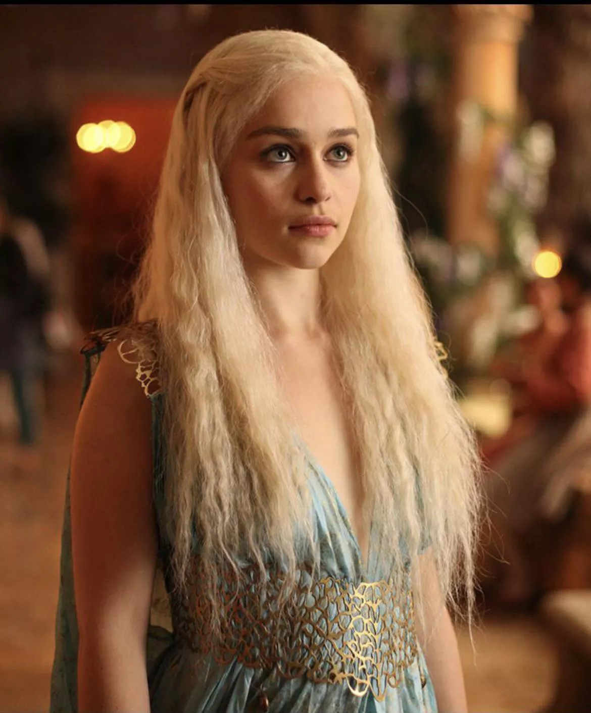 Dominate me as Emilia Clarke and make me submit to you