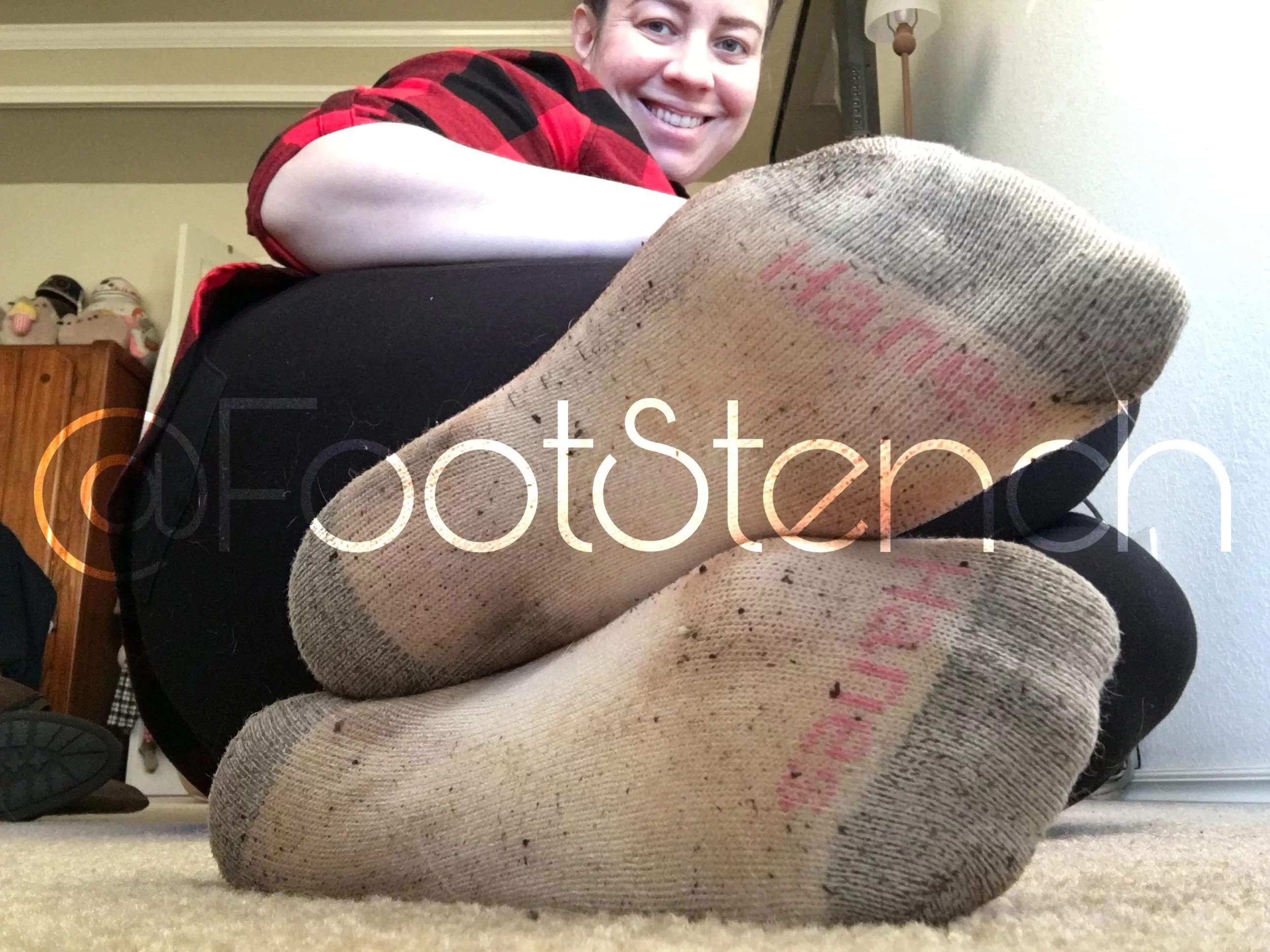 [Domme] My smelly socks are your sex life 😂😂