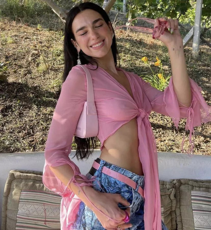 Dua is such a tease 🤤