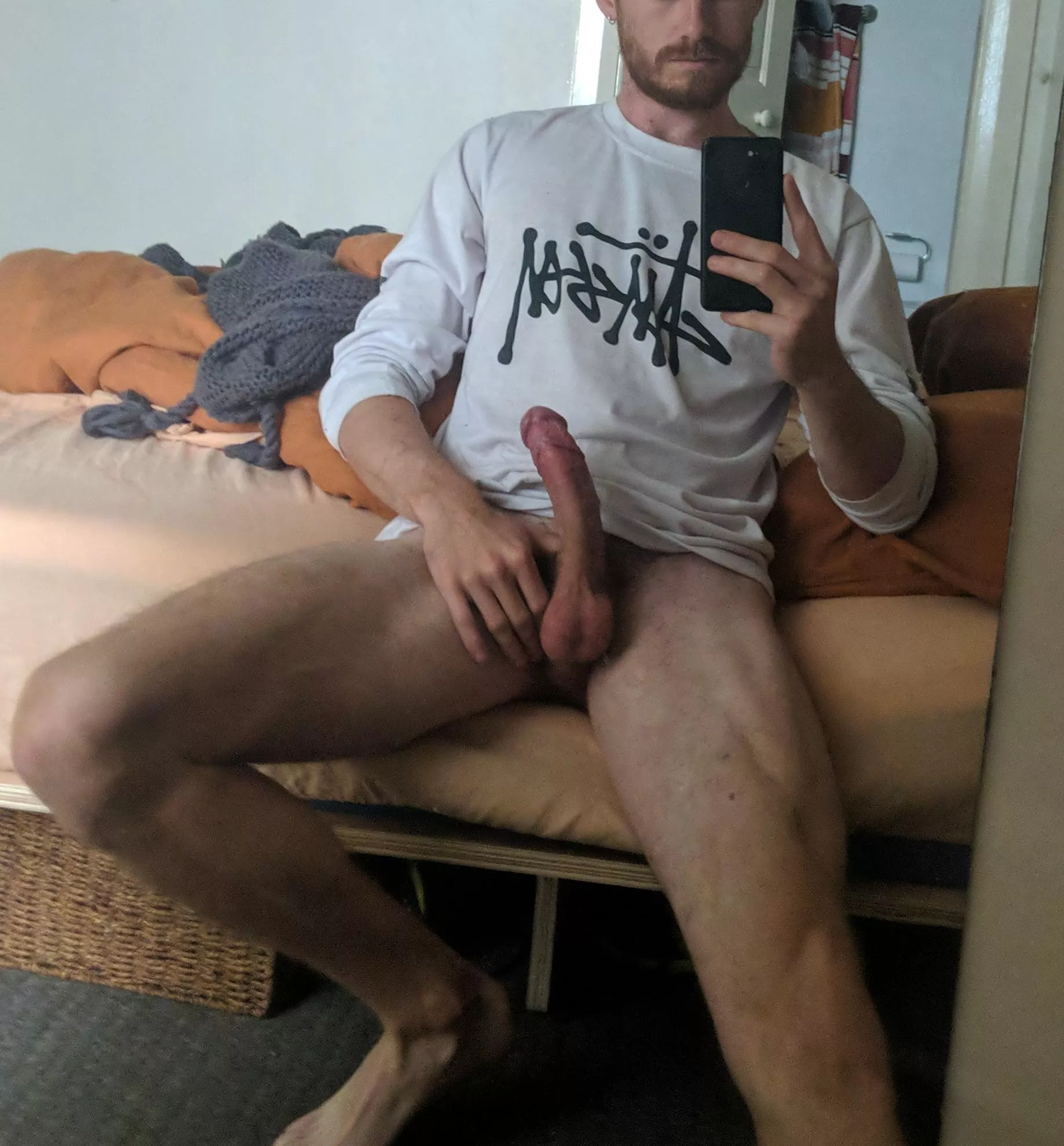 Dying to bury my Aussie cock in someones ass