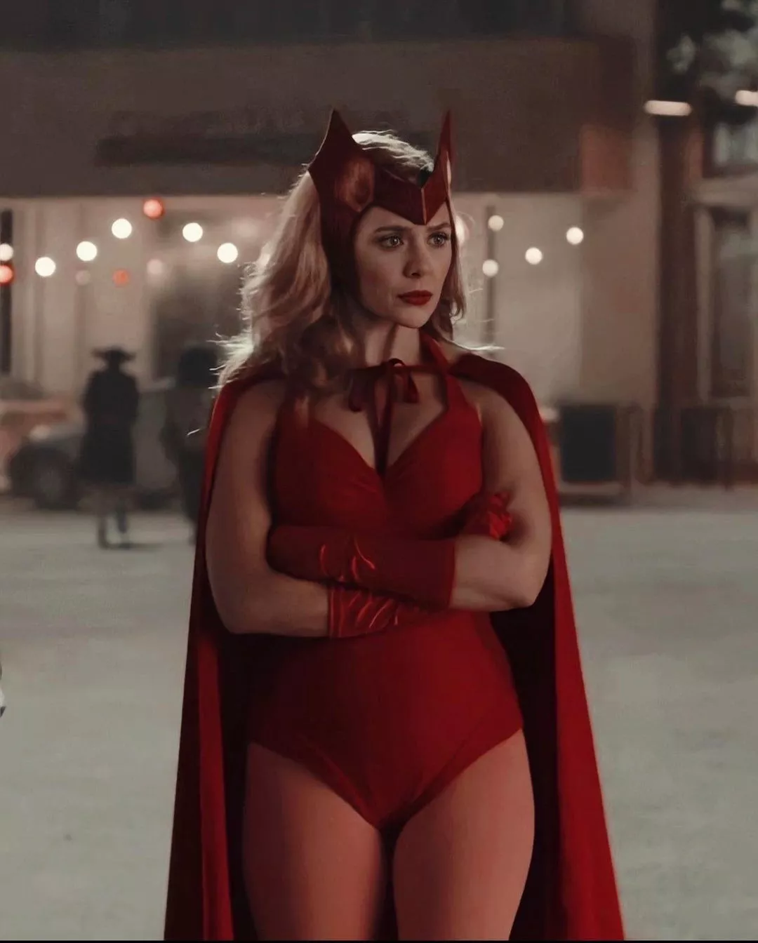 Elizabeth Olsenâ€™s thighs and tits in her Scarlet Witch costume look amazing