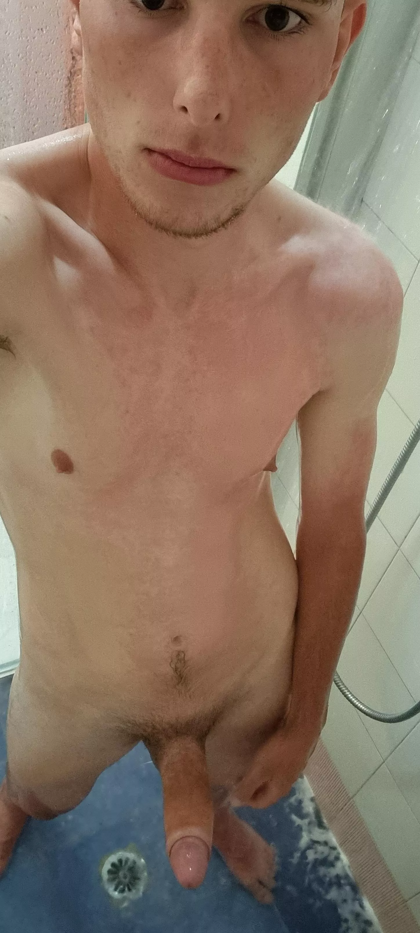 Enjoying alone time in the shower, hope I can make you as wet as I am 😈