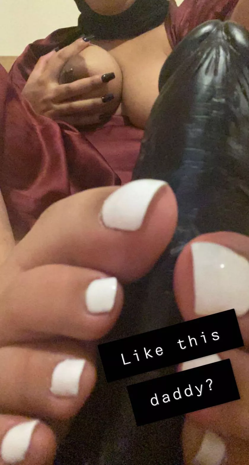 Ever have a hijabi give you a footjob? ðŸ‘…