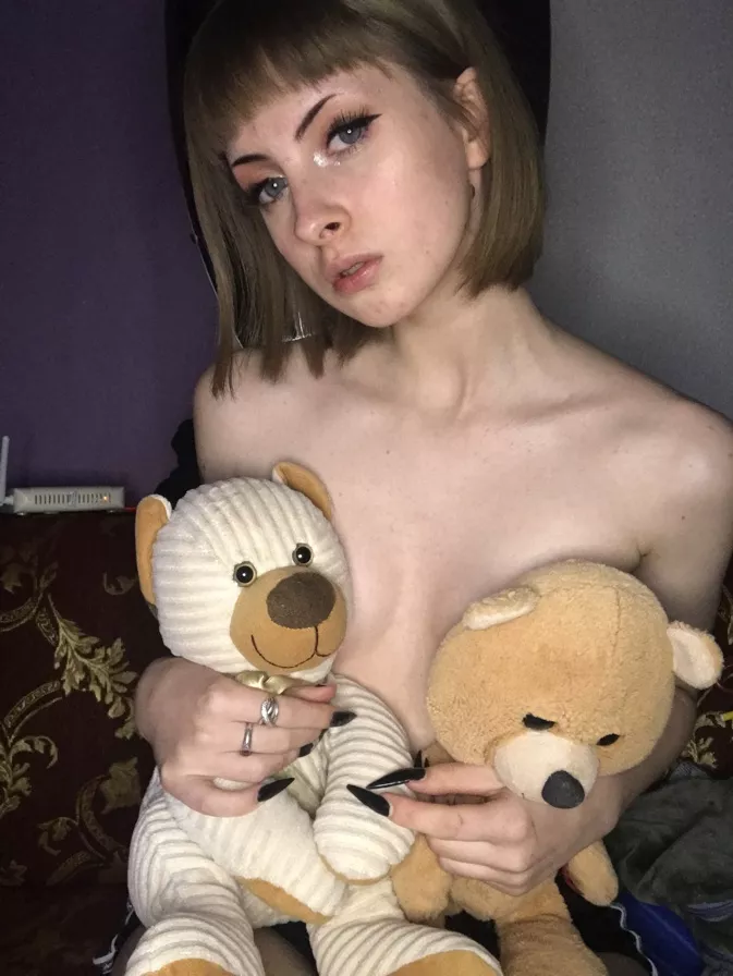 ðŸ’‹EVERY TIME MY STEPDAD FUCK ME HE GIVE ME ONE TEDDY BEARðŸ’‹ðŸ‘‡FREEðŸ‘‡