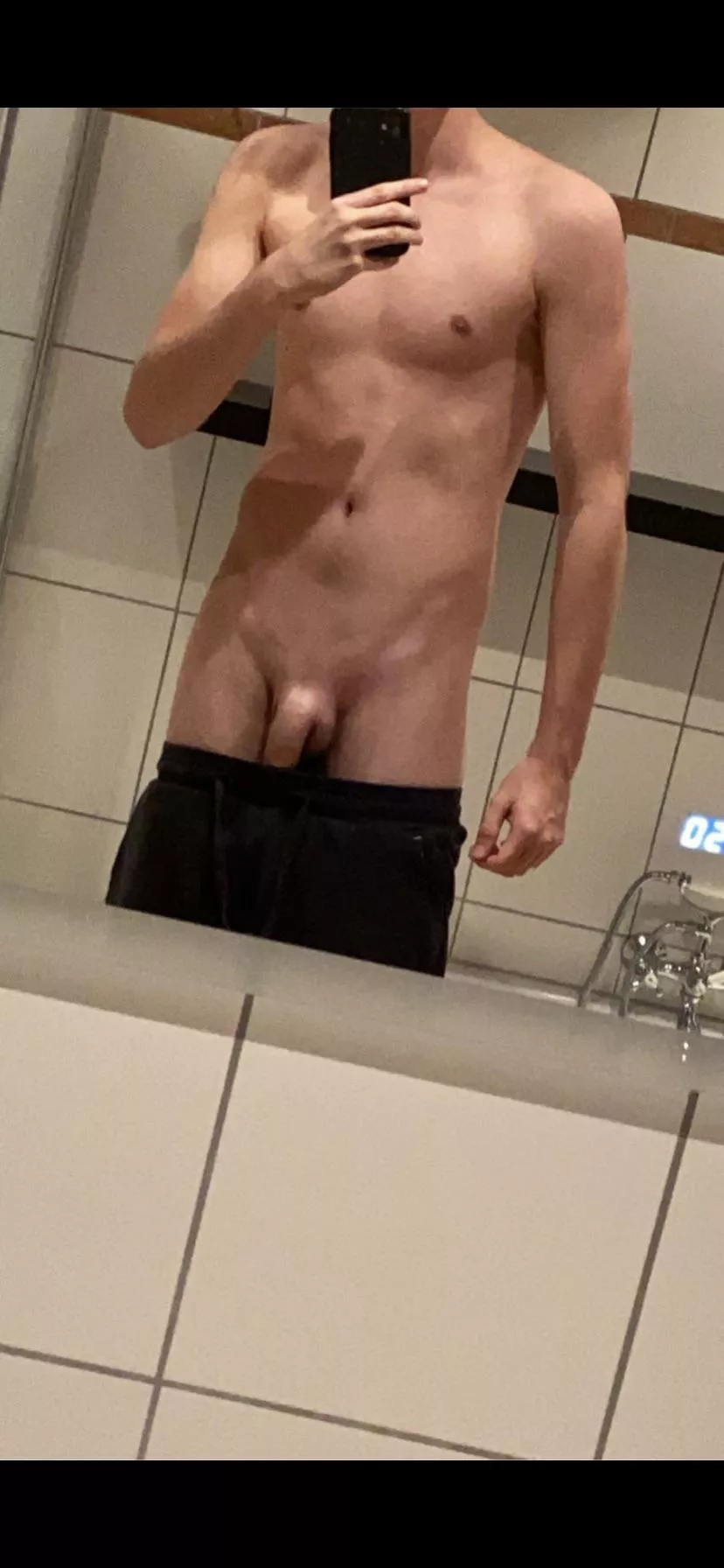 Every Upvote gets a free nude🤭 Im 18