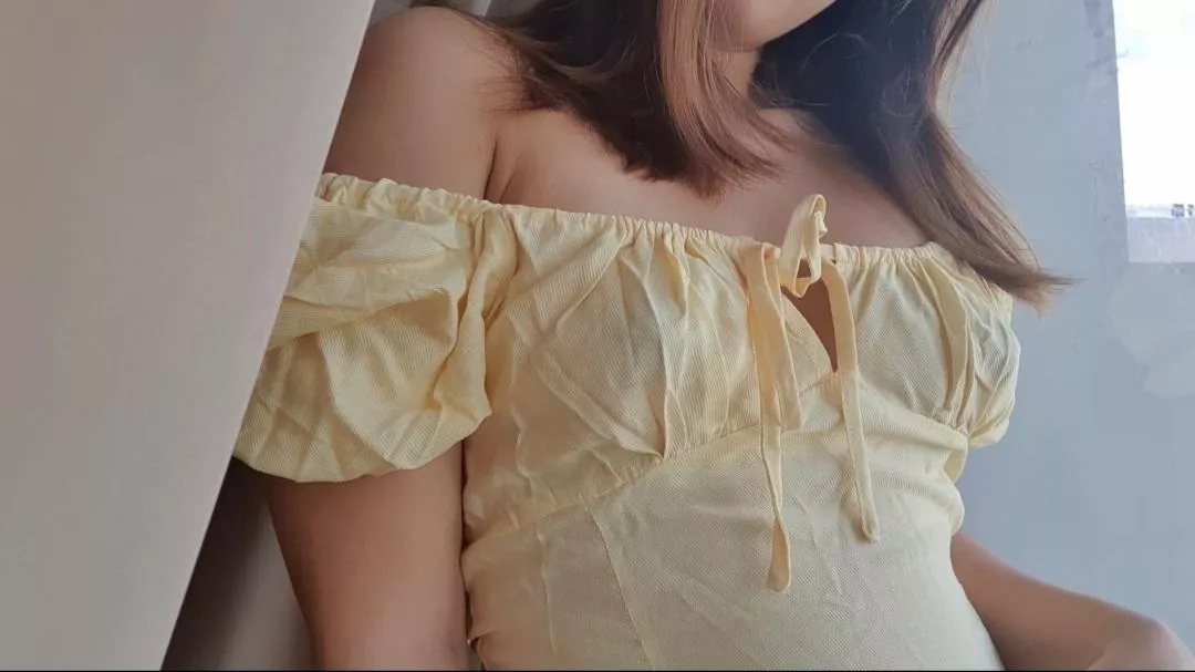 [F] Excited to wear my new sundress out 💕