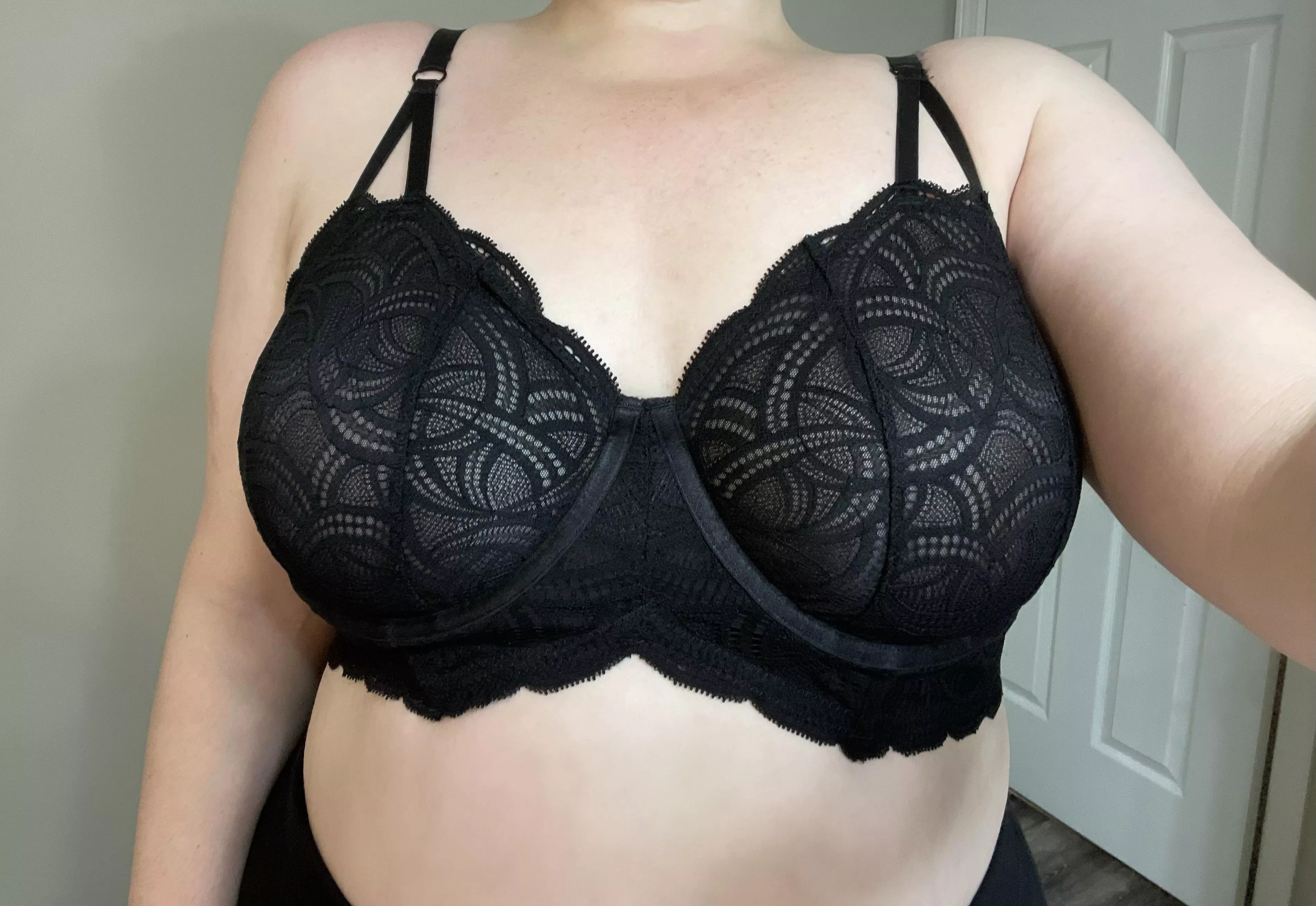 Feeling cute in my new bra 💕