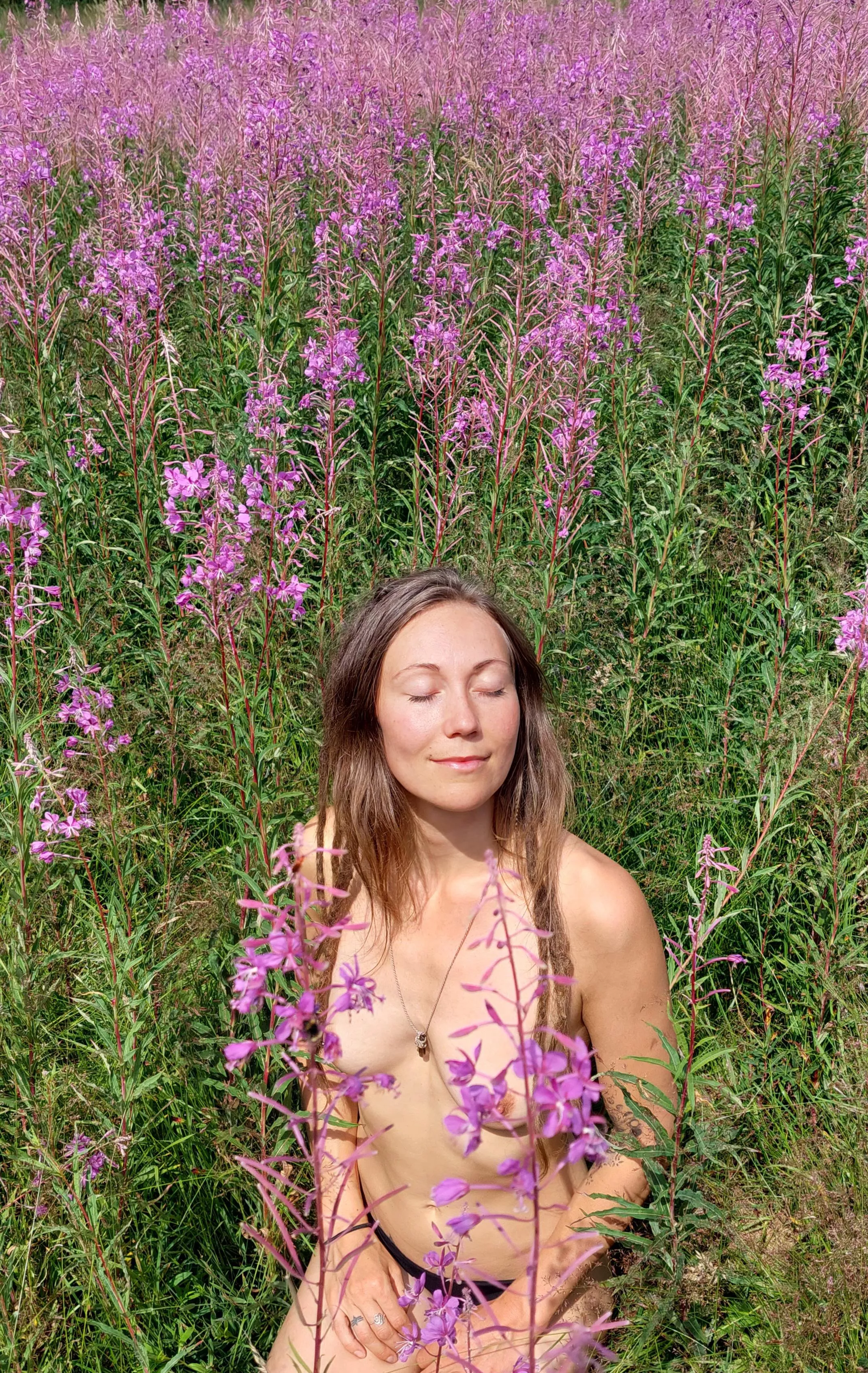 Feeling peaceful in flower fields 🌺