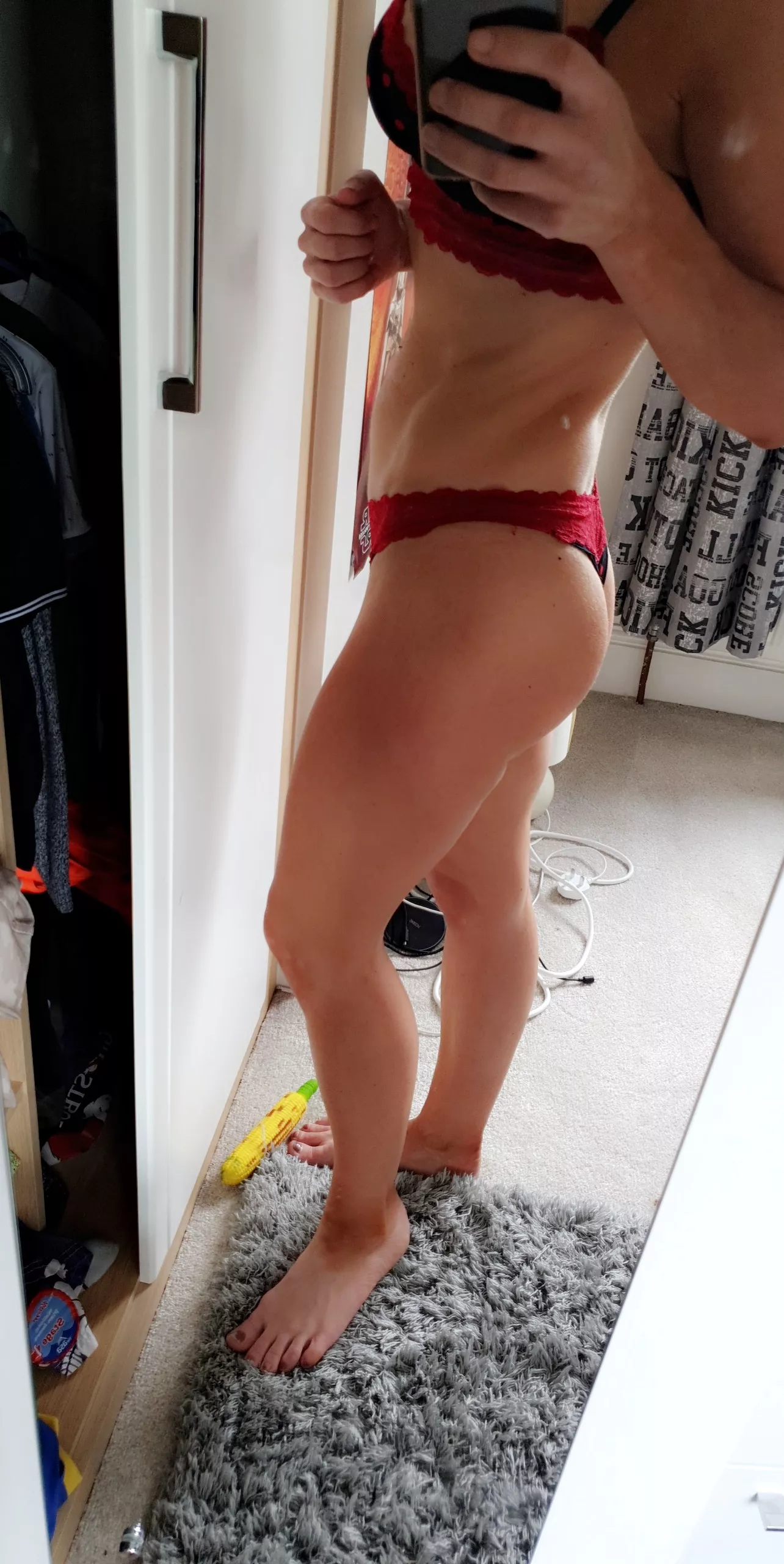 Finished my workout - joining me in the shower? [F, 41, British]