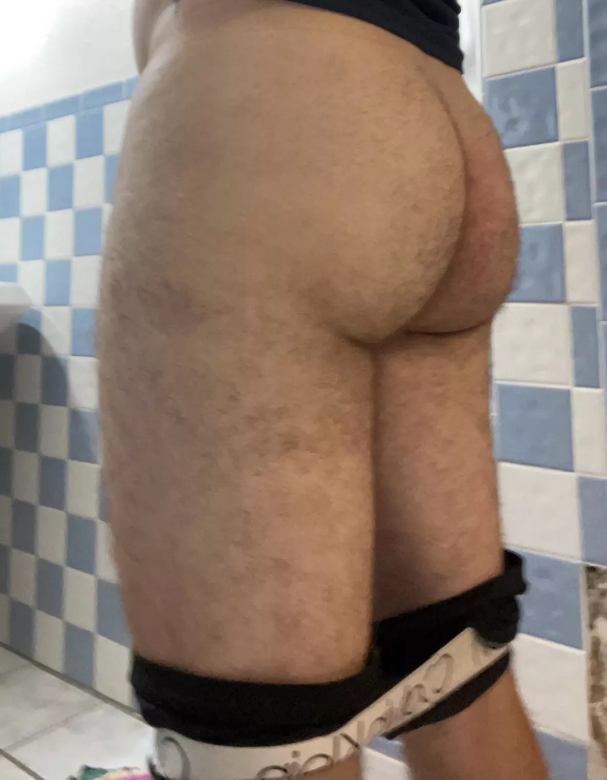 First post here, here’s my ass in its glory.