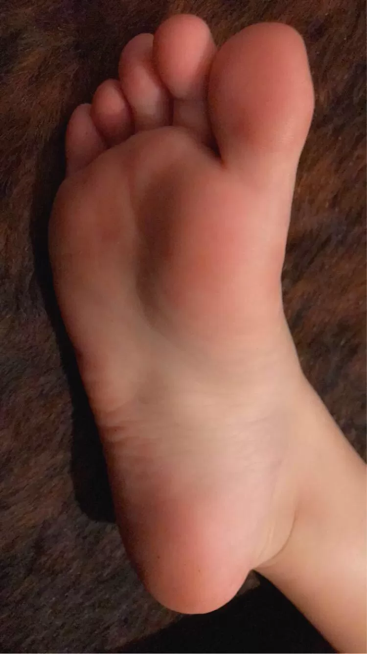 [f]irst post here! I was told my feet are beautiful 😅