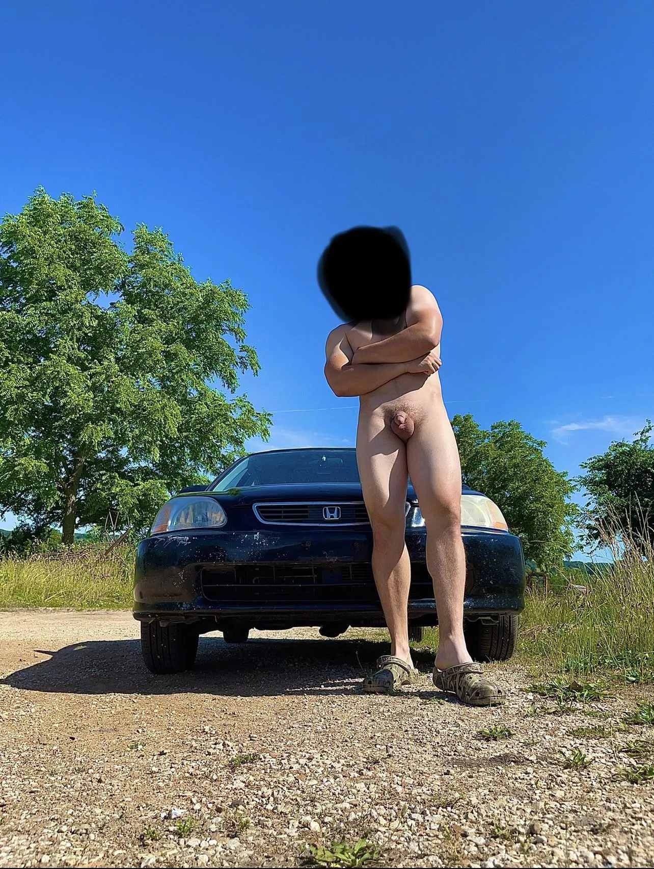 First post here! Iâ€™ve always loved being naked and would like to visit somewhere that I could do so with people that also love to be in the buff!