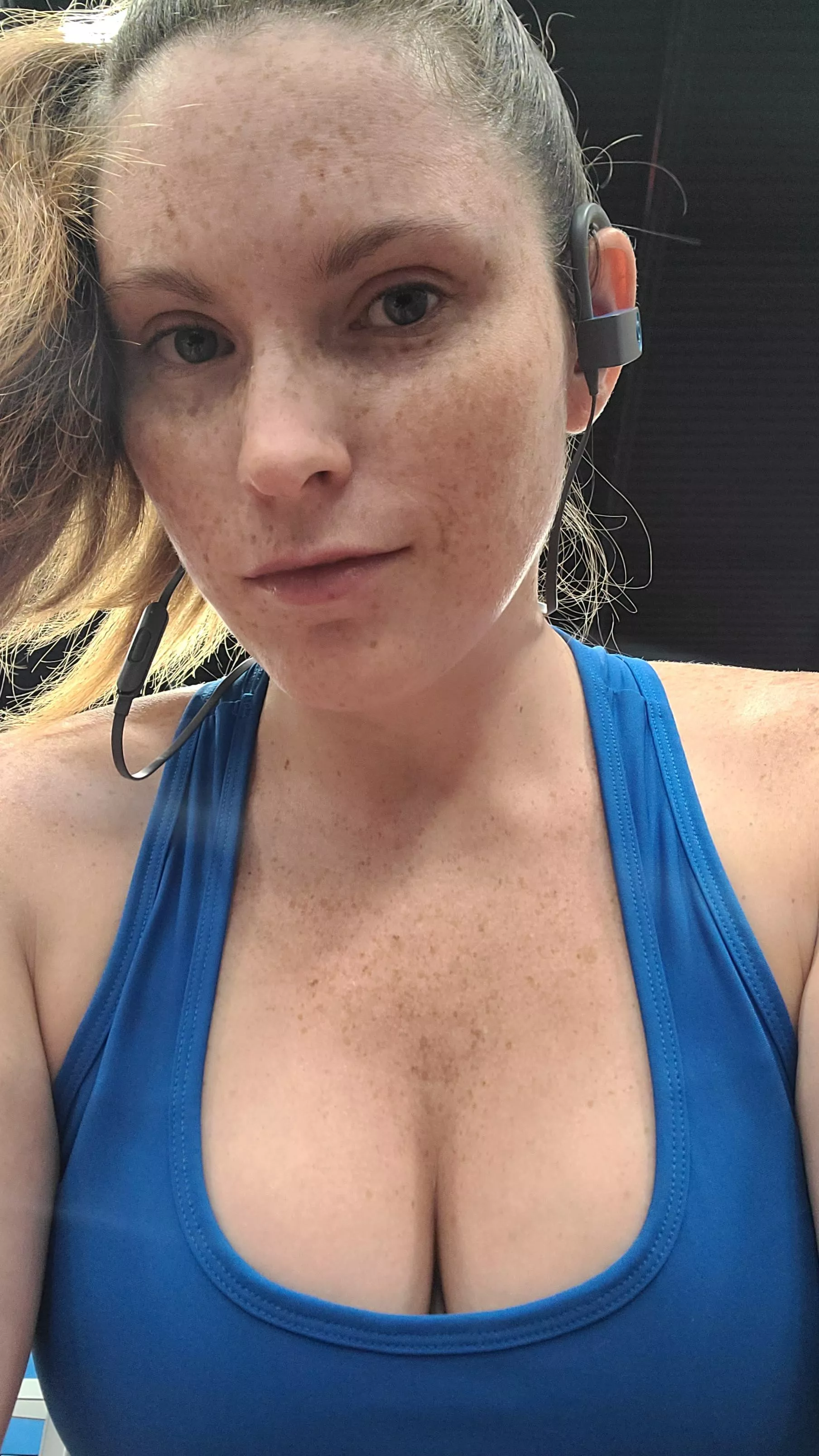 Follow for Follow Guaranteed! I stream yoga. ASMR, music and the gym plus some! Super versatile. I'm using twitch to build my small business. Help me out with a follow 🤞 https://twitch.tv/spitfireginger