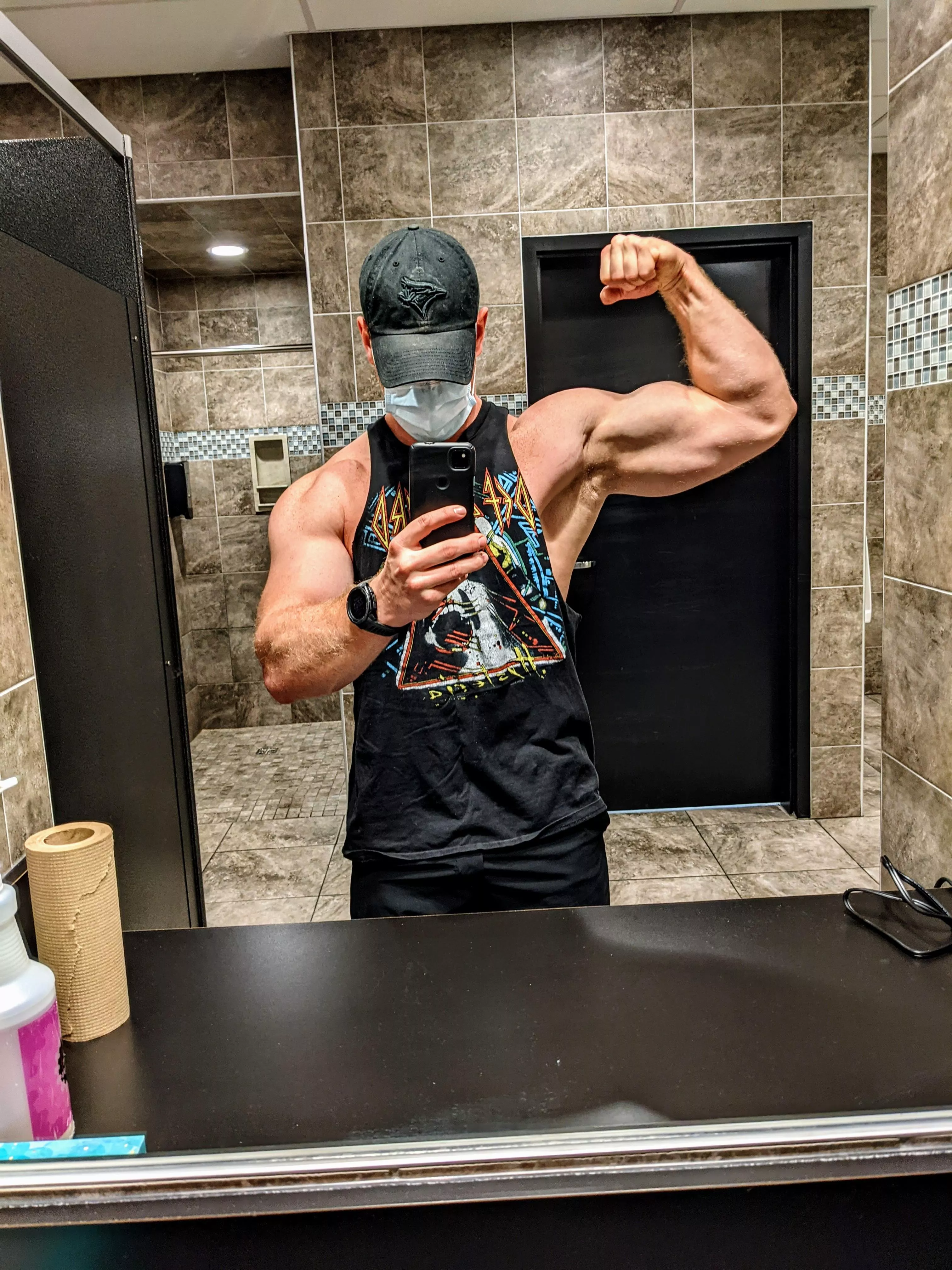 Forearm pump a bi-product of bicep day.