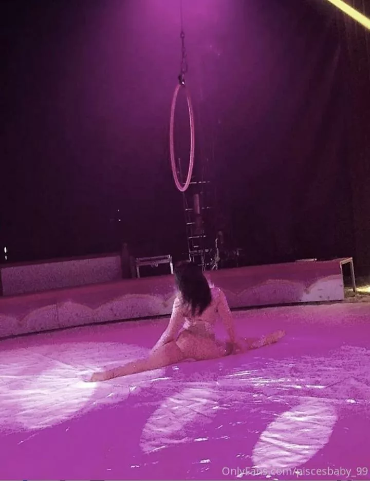 🎪Former Circus Acrobat🎪 |❗35% OFF❗| 🎭Come Watch Me Perform🎭 |❣Link In The Comments❣