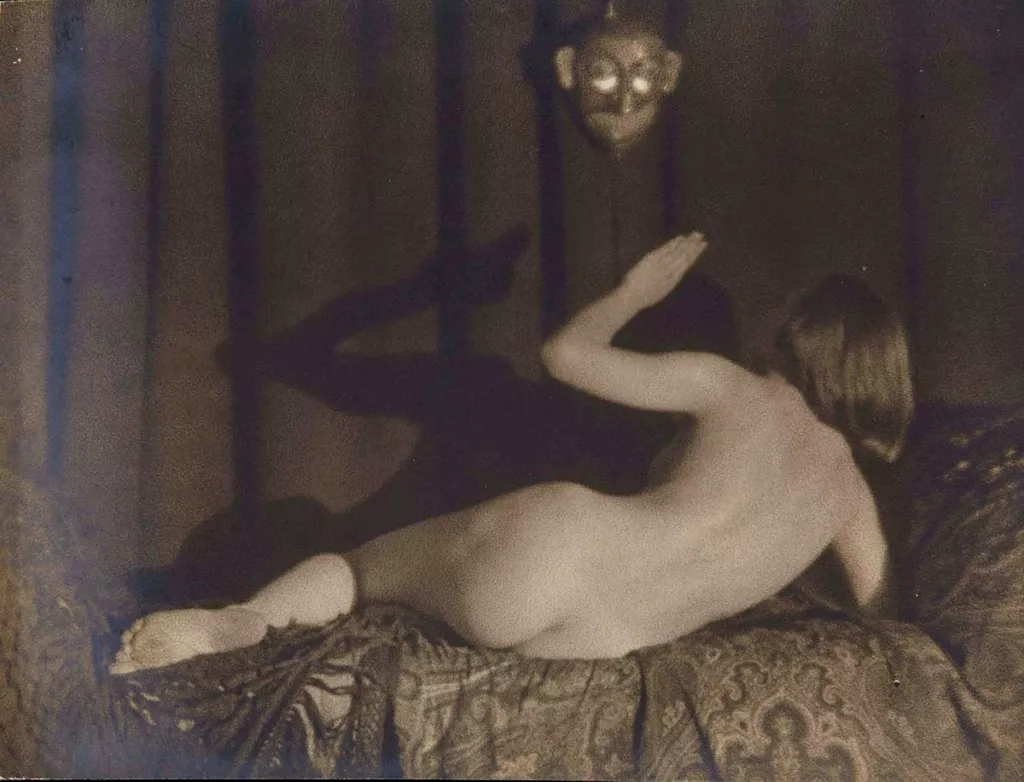 Germaine Krull :: Dance Study with Mask, Berlin 1923. From the series Spuk, with dancer Berthe Krull