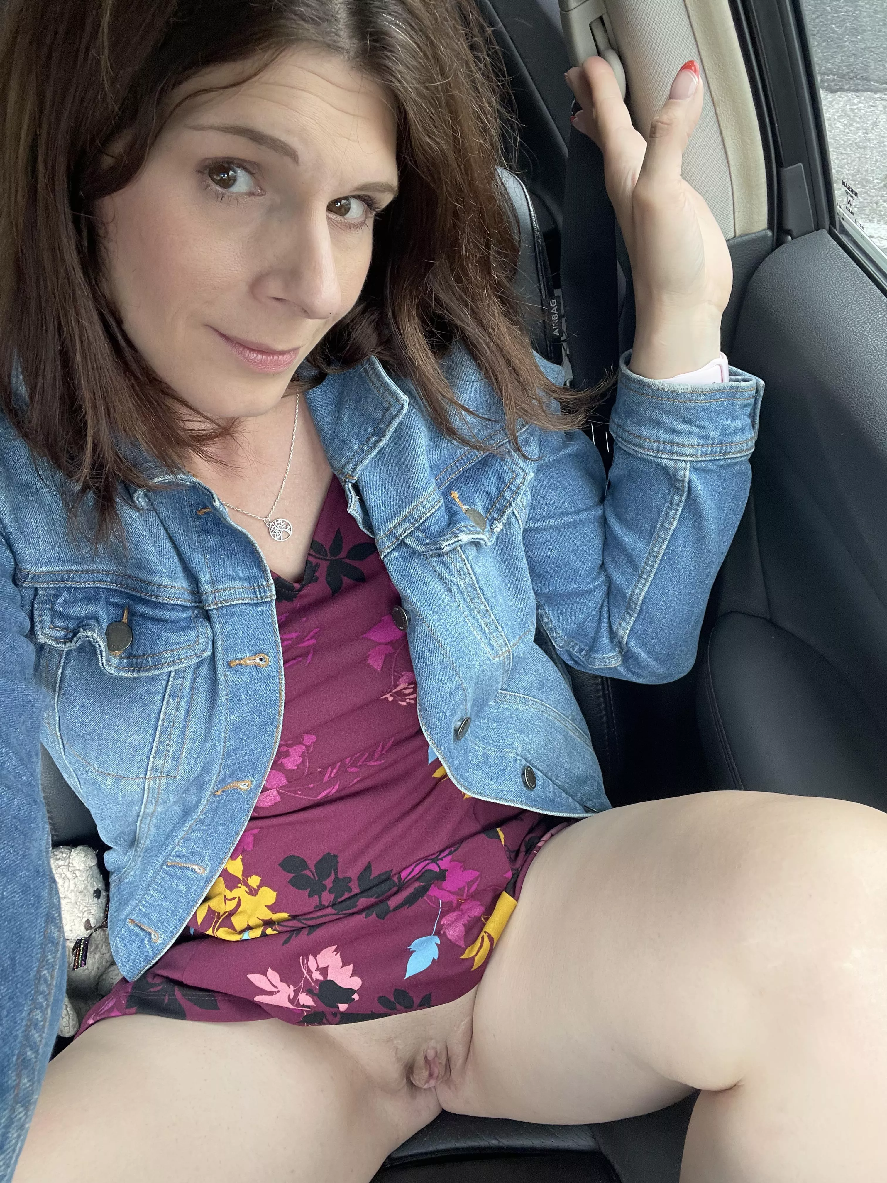 Giving younger women a reason to step up their game (39F)